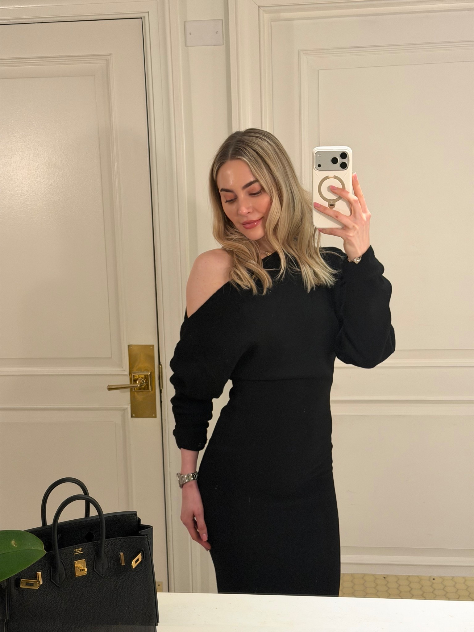 I got an extra small and this sweater dress and I am 5’8
