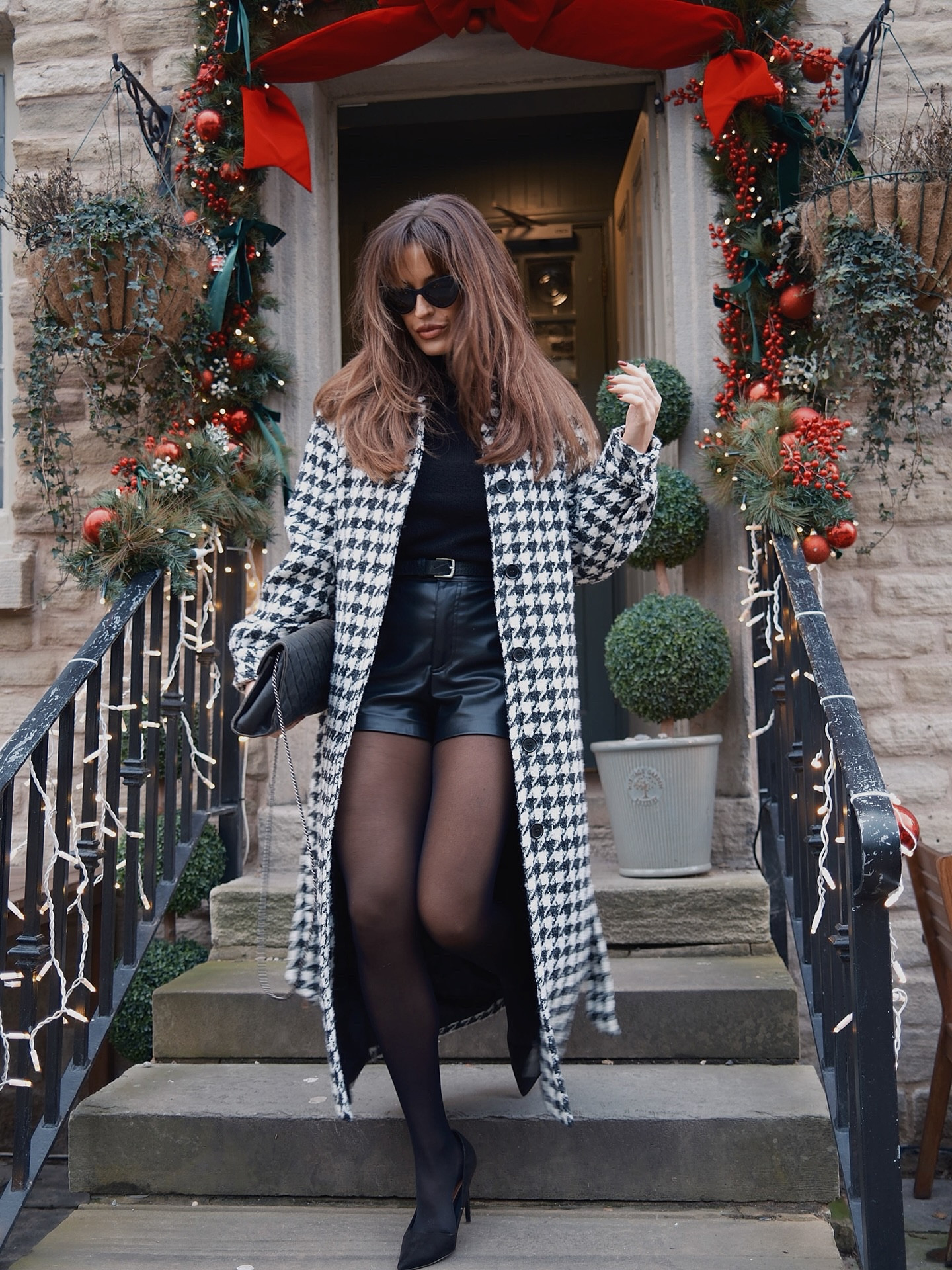 Fully immersed in the festive spirit… 🎄 Any excuse for a mulled wine & turkey sarnies with all the trimmings please 🥂