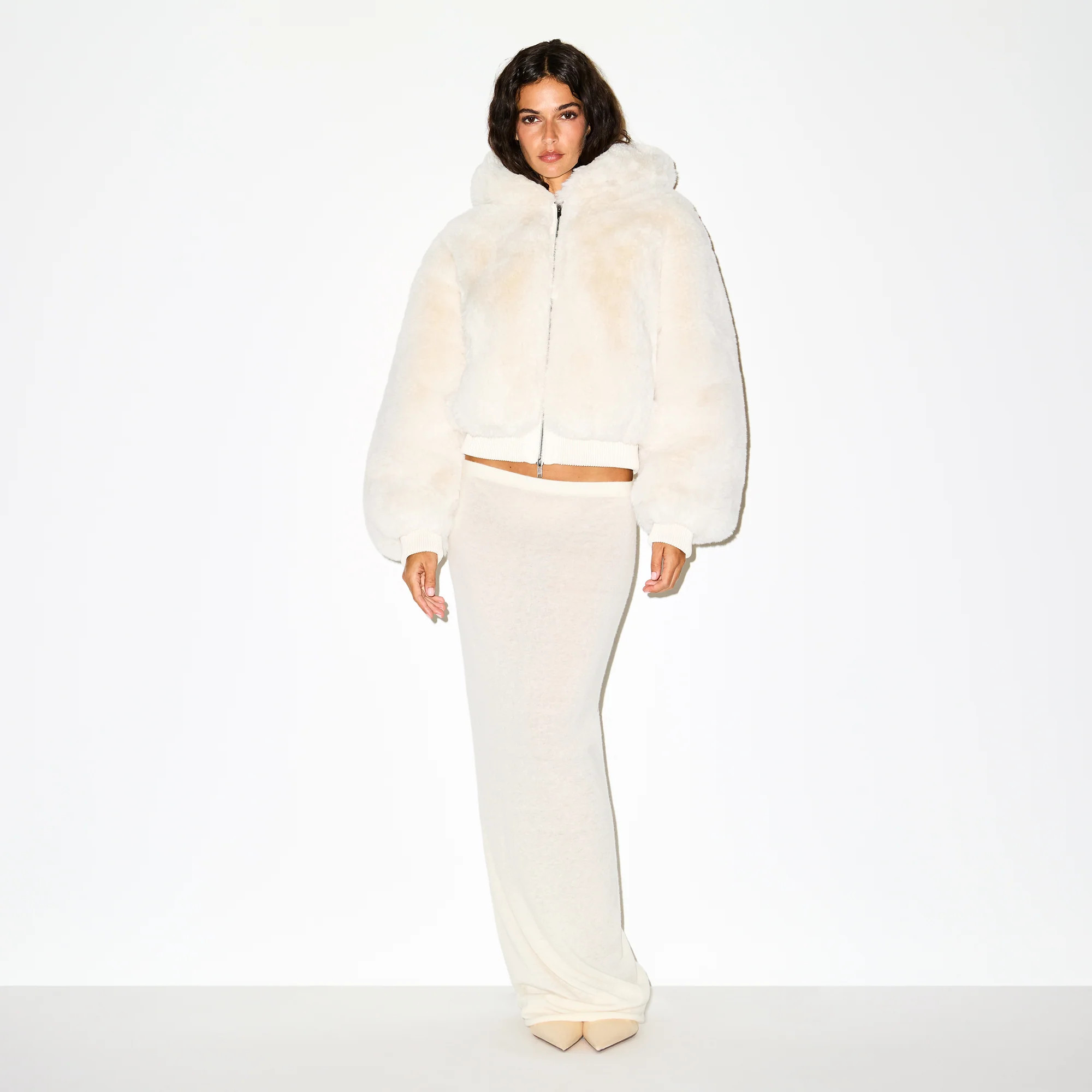 SKIMS Zip Up Jacket | White | Small | Faux Fur | SKIMS (US)