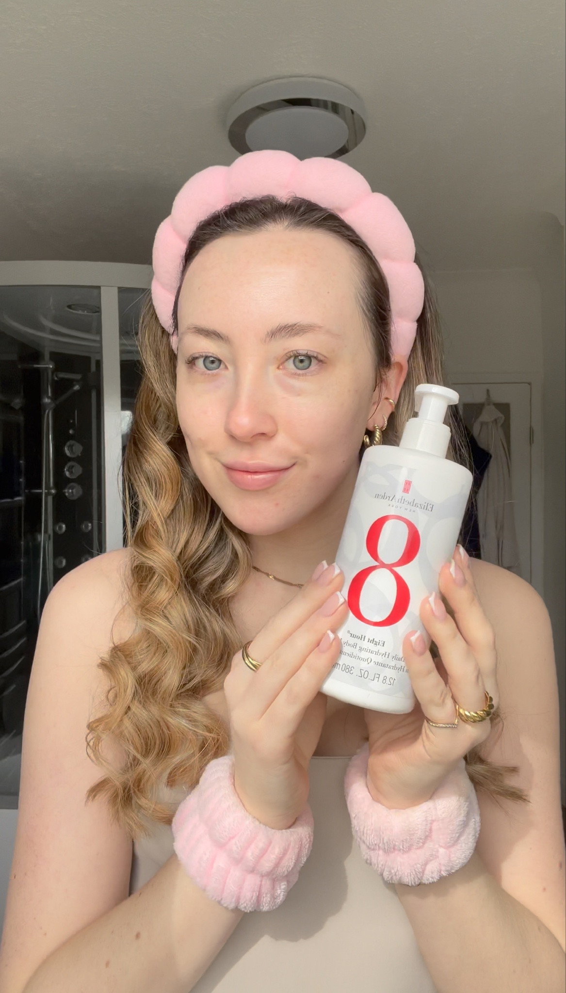 Elizabeth Arden 8 Hour Cream skincare range is 🤌🏼😚 *chefs kiss* 

#LTKfindsunder50 #LTKeurope #LTKxSephora