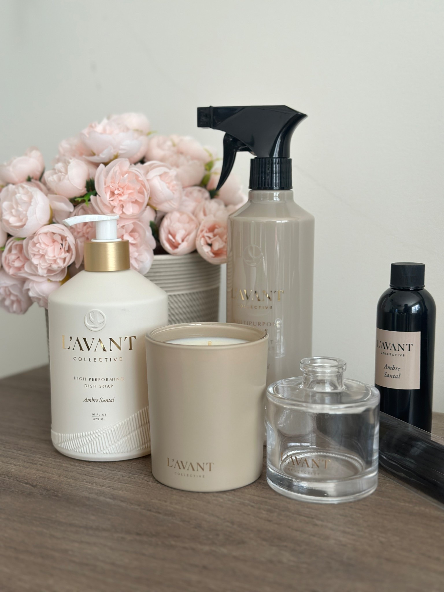 L'avant released a new scent, Santal Ambre...and let me tell you 😍

I love the performance of all their plant-based products and the aesthetic packaging makes them totally fine to leave out on counter. 

Immerse your space in the warm, inviting aroma of cardamom, perfectly balanced with white sandalwood and golden amber. Notes of smoky cedar and sensual musk add depth and elegance  

#LTKmomlife #LTKHome #LTKMothersDay