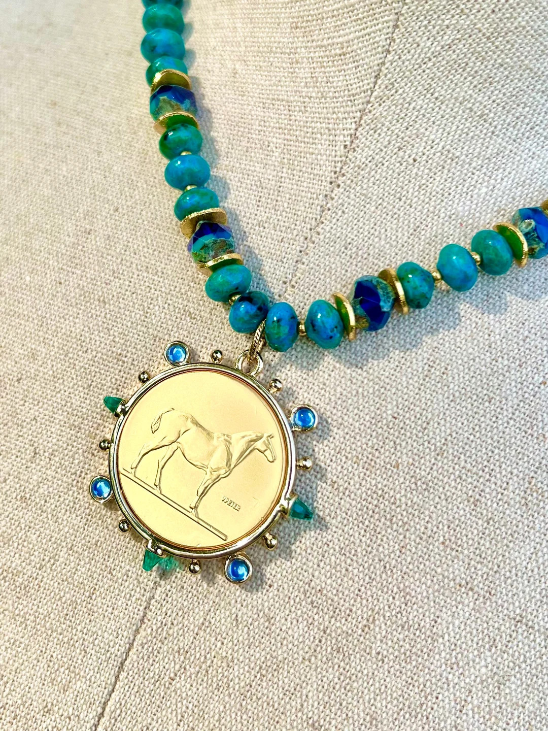 Green Derby Necklace | Etsy (US)