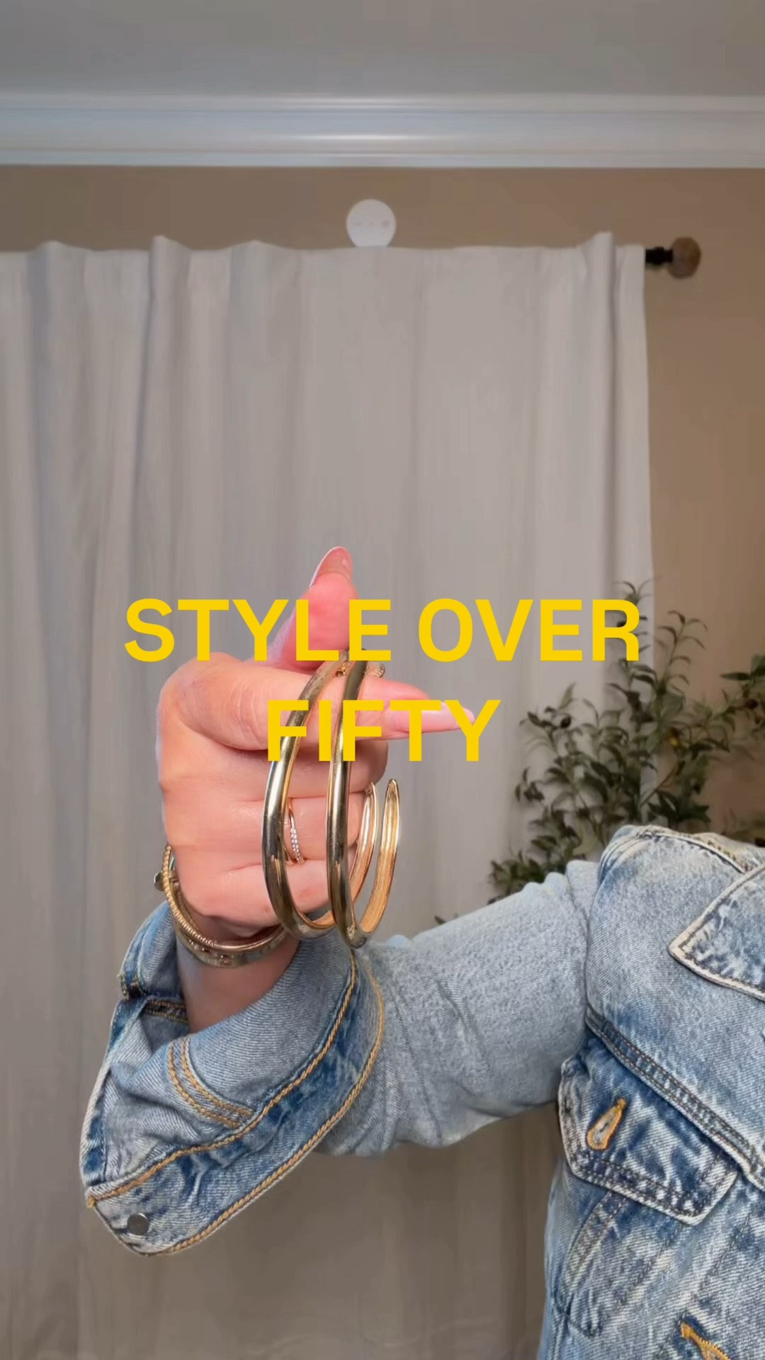 Nothing makes me happier than finding an Amazon dupe that looks designer…and this one did NOT disappoint. 🤍

Linked in my LTK! #styleover50 #over50style #over50 #over50andfabulous #midlifewomen