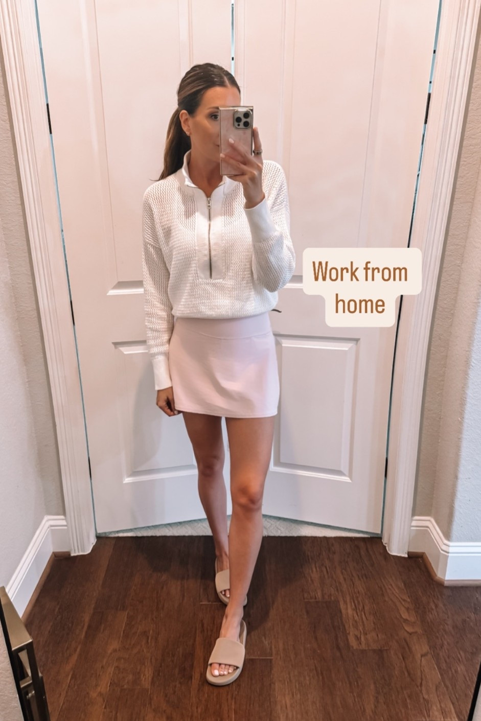 Small in top, size 6 in skirt