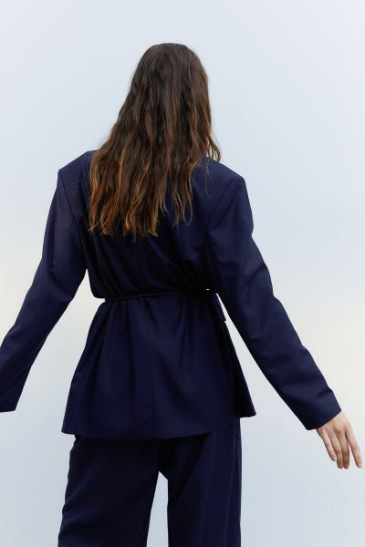 Tie-belt blazer - Navy blue - Ladies | H&M GB | H&M (UK, MY, IN, SG, PH, TW, HK)