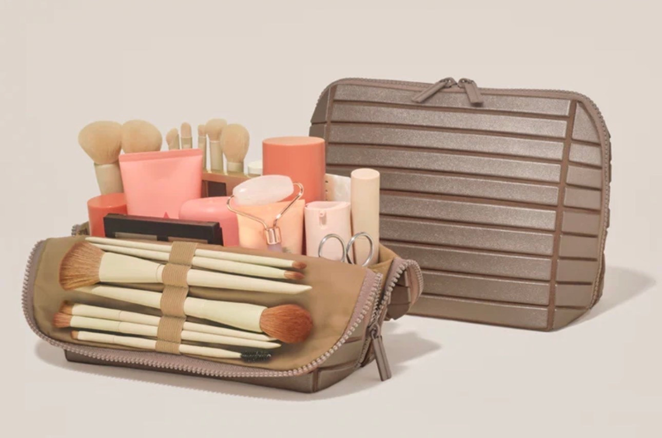 I love these Parallele kits- they come in small, medium and large sizes and plenty of colors!

#LTKTravel #LTKBeauty #LTKselfcare