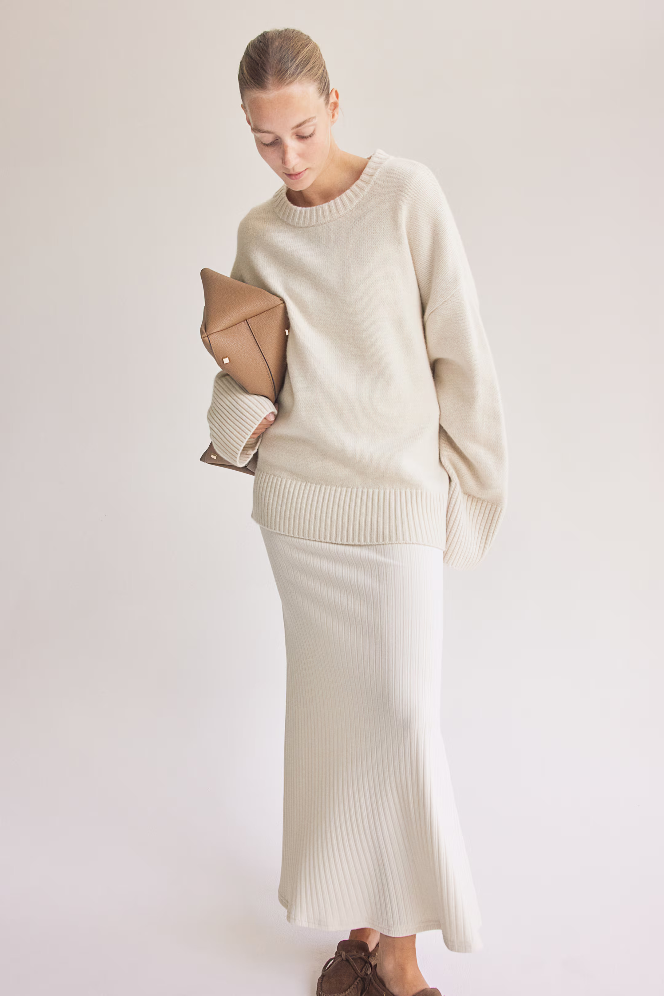 MAMA Ribbed jersey skirt - High waist - Long - White - Ladies | H&M GB | H&M (UK, MY, IN, SG, PH, TW, HK)
