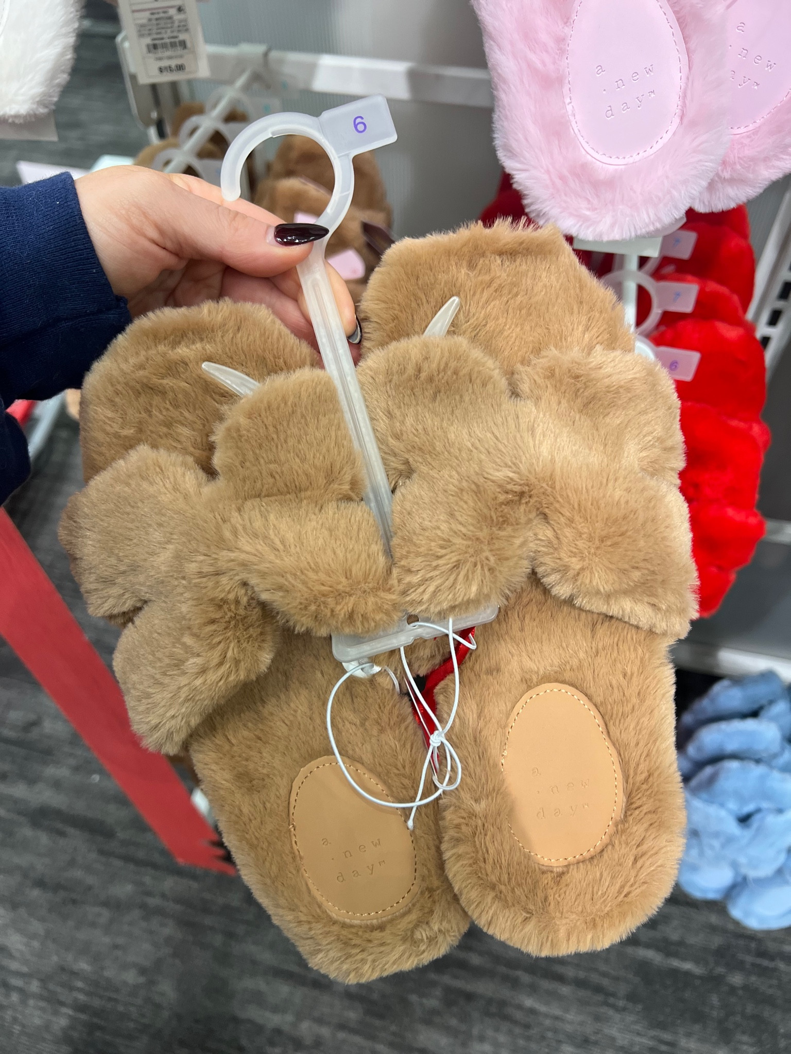 These slippers are so cute and on sale right now for under $11! 

#LTKSaleAlert #LTKGiftGuide #LTKHoliday