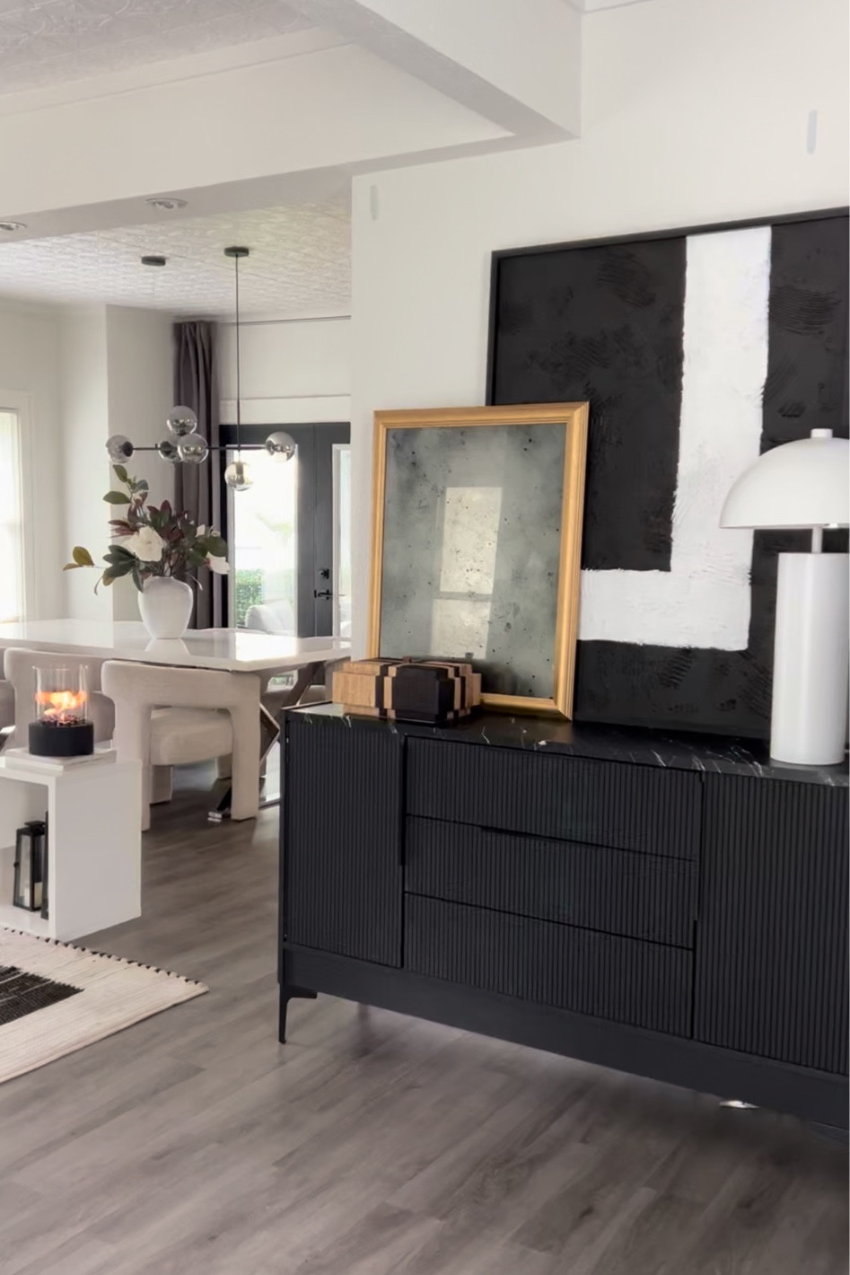 DINING ROOM + LIVING ROOM!