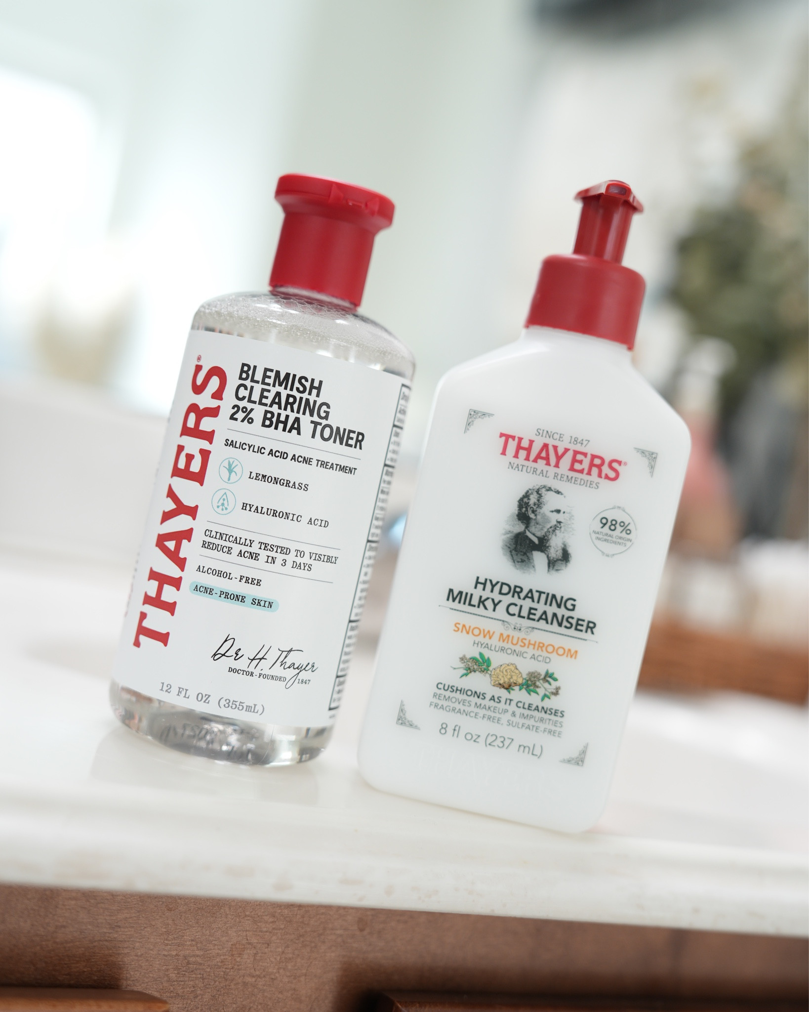 #ad Are you using a toner to keep your ears and behind your neck clean? You should! Grab the new Thayers Natural Remedies Hydrating Milky Cleanser  & Witch Hazel Blemish Toner at Target! #ThayersPartner #targetstyle #targetpartner #target @target @thayers

#LTKBeauty #LTKFindsUnder50