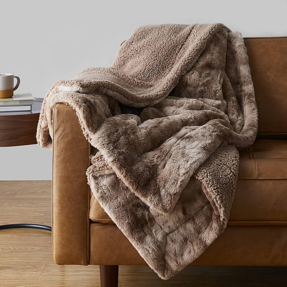 Amazon Basics Fuzzy Faux Fur Sherpa Throw Blanket, 50"x60" - Light Brown | Amazon (US)