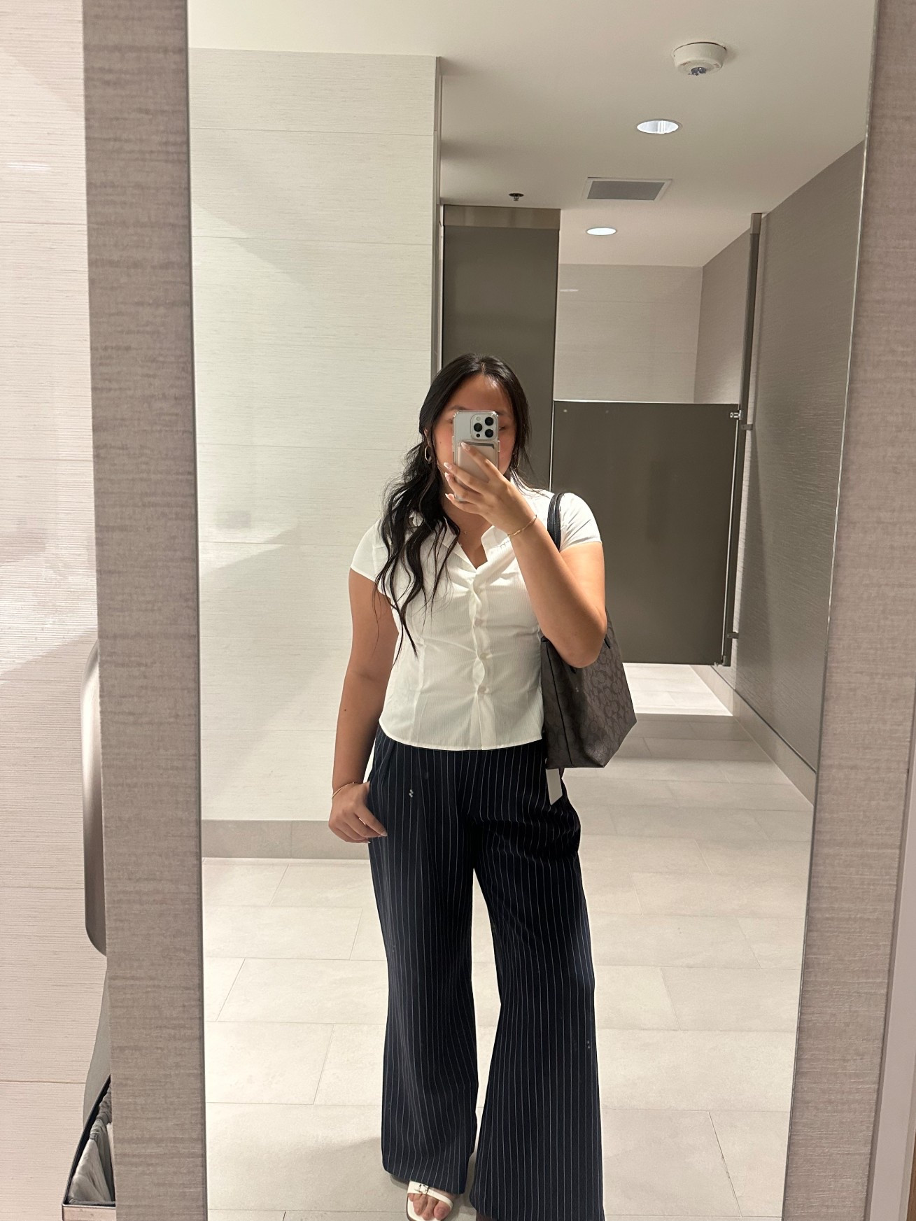 office ootd



#LTKWorkwear