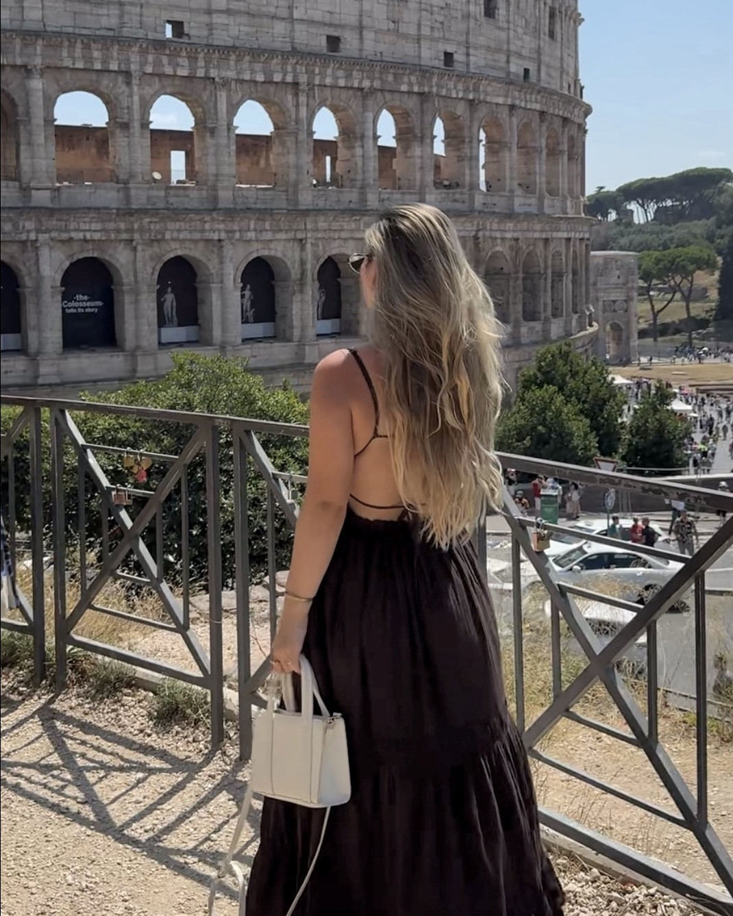 love this brown summer dress 🥹🤎 #eurosummer #summerdress #browndress #sommerkleid #kleider #backless 

#LTKdeutschland #LTKeurope #LTKkleider