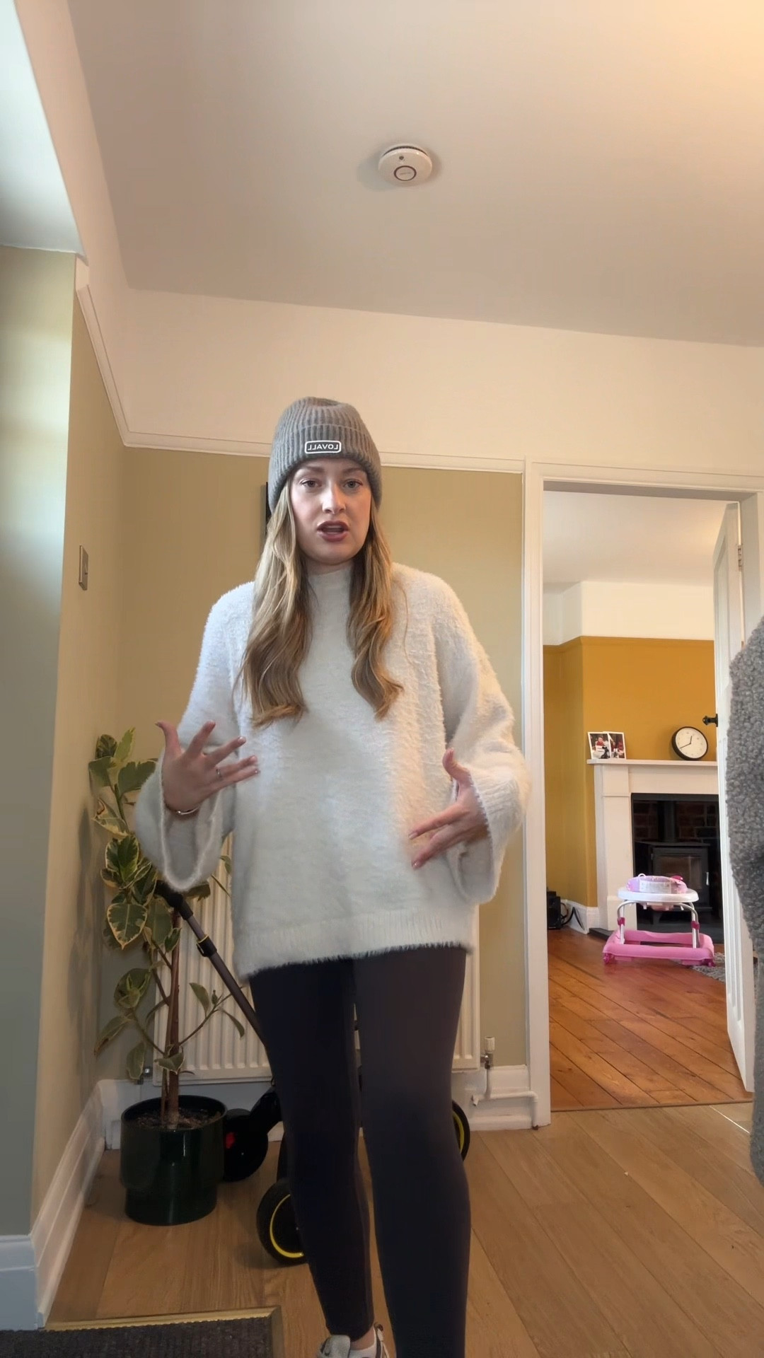 Mum uniform x 

#LTKmomlife #LTKootd #LTKgrwm