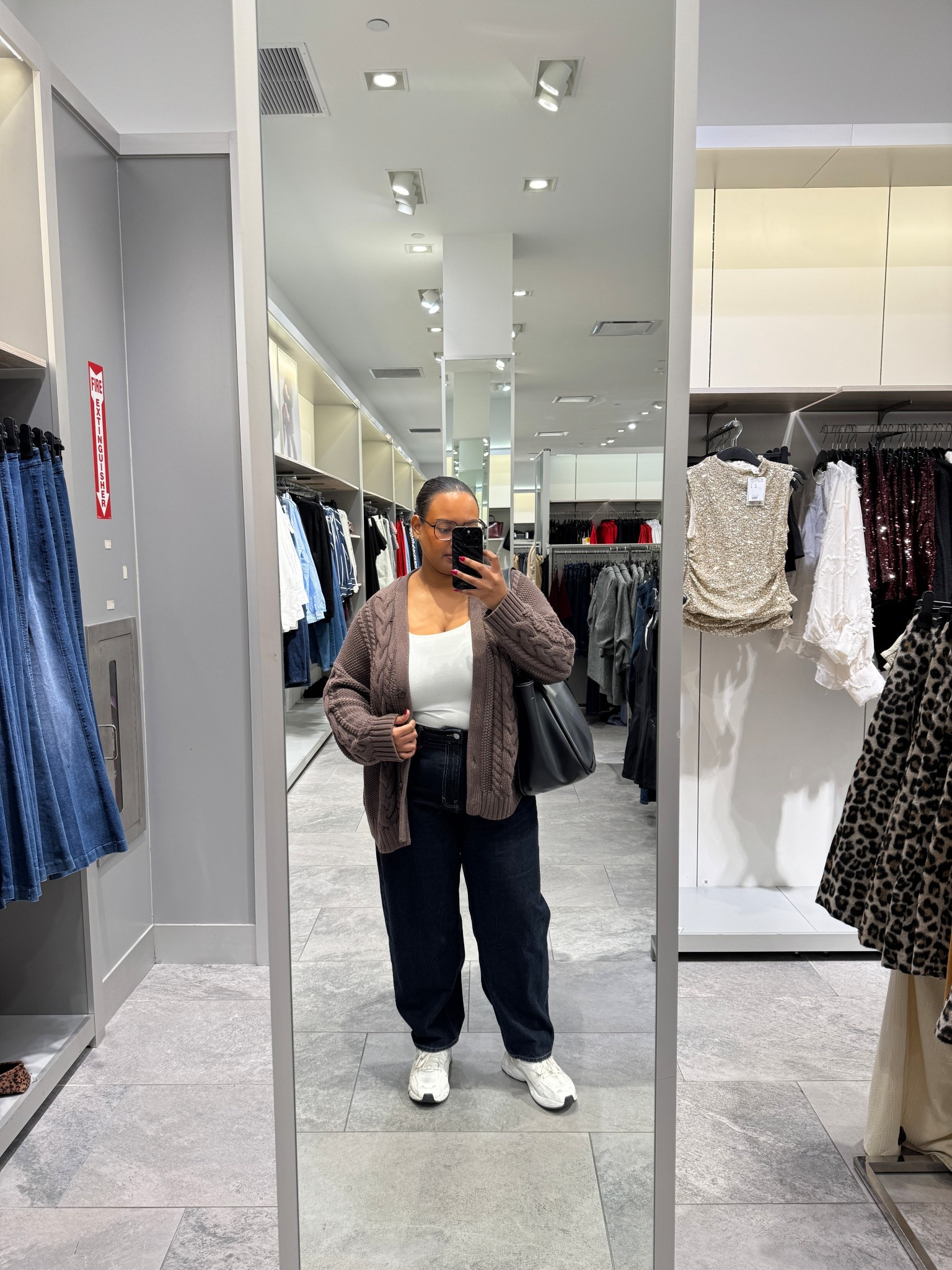 a recent comfy minimal work outfit for my midsize girlies! 🤍

#LTKootd #LTKMidsize #LTKWorkwear