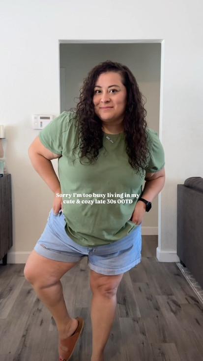 Cute & Cozy OOTD 
#momootd #plusootd #ootd 

#LTKFindsUnder50 #LTKPlusSize