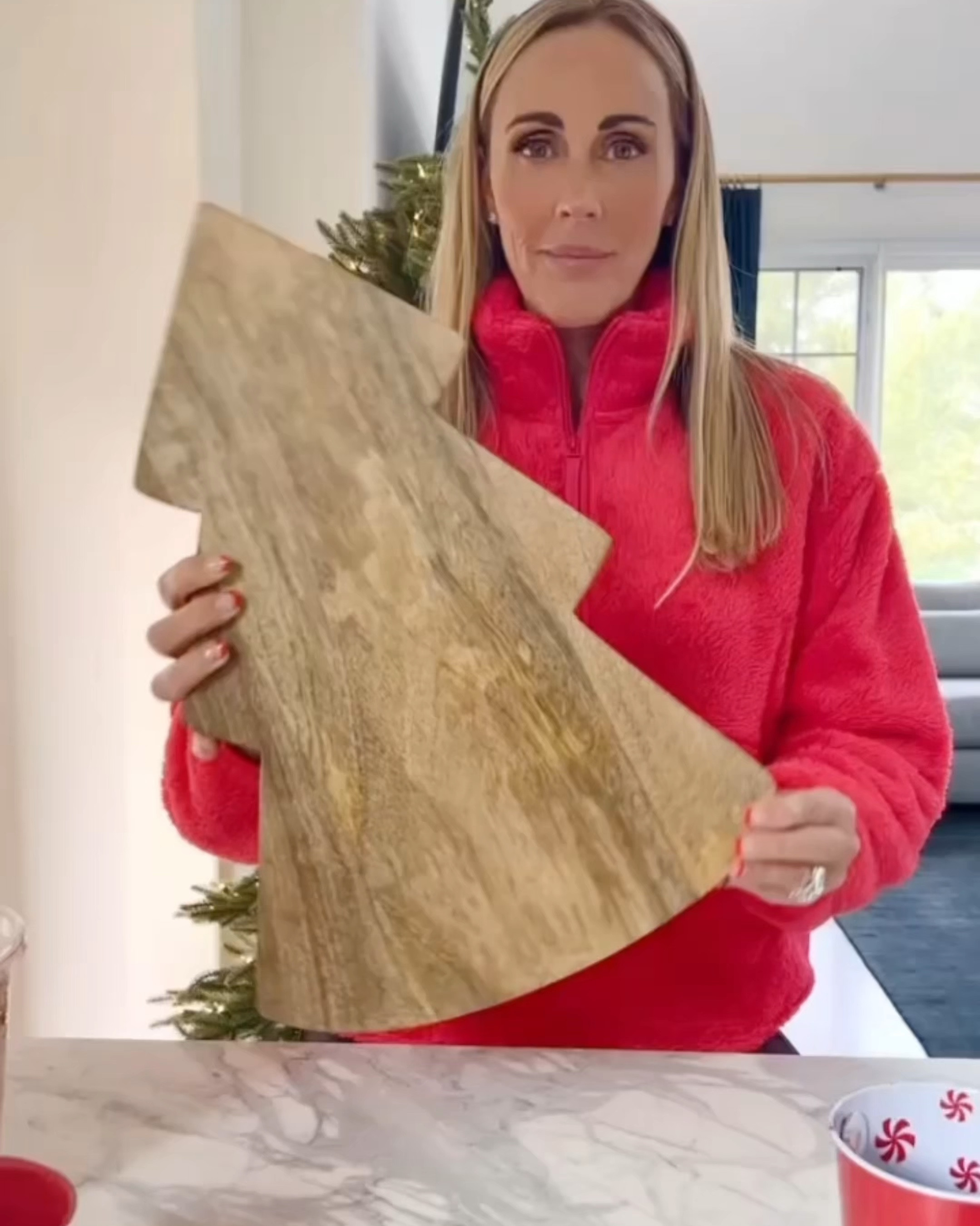 Everything you need to make a fun Christmas cocoa bar! Perfect for the holidays🎄

#LTKHoliday #LTKFindsUnder50 #LTKSaleAlert