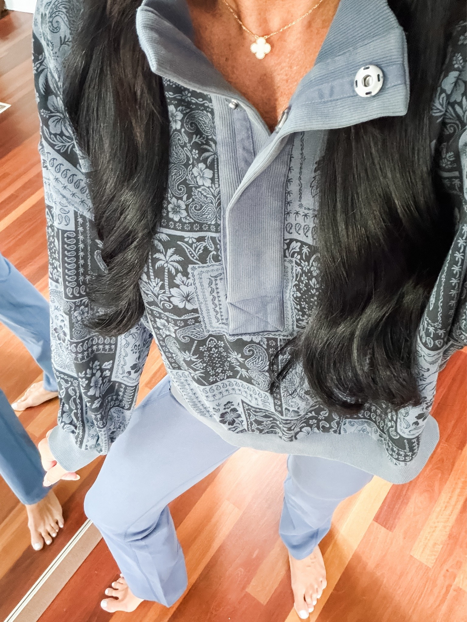 Love this bandana print sweatshirt 
Medium top
Small leggings 
@Target

#LTKootd #LTKfitnessgoals #LTKActive