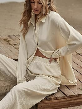 Floerns Women's 2 Piece Outfits Slit Hem Longline Blouse and Wide Leg Pants Set | Amazon (US)