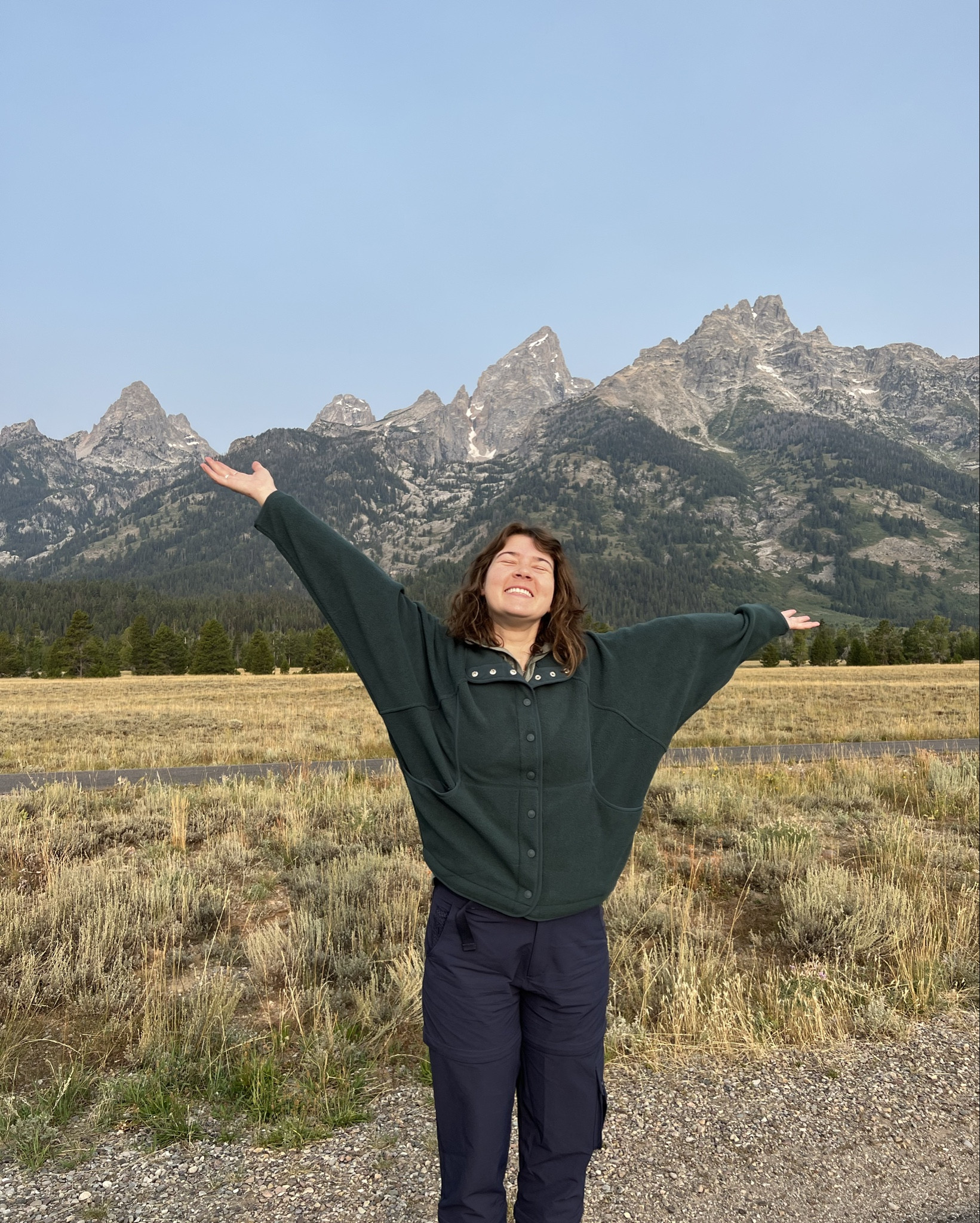 OOTD for a day of hiking in Grand Teton National Park 🫶🏼