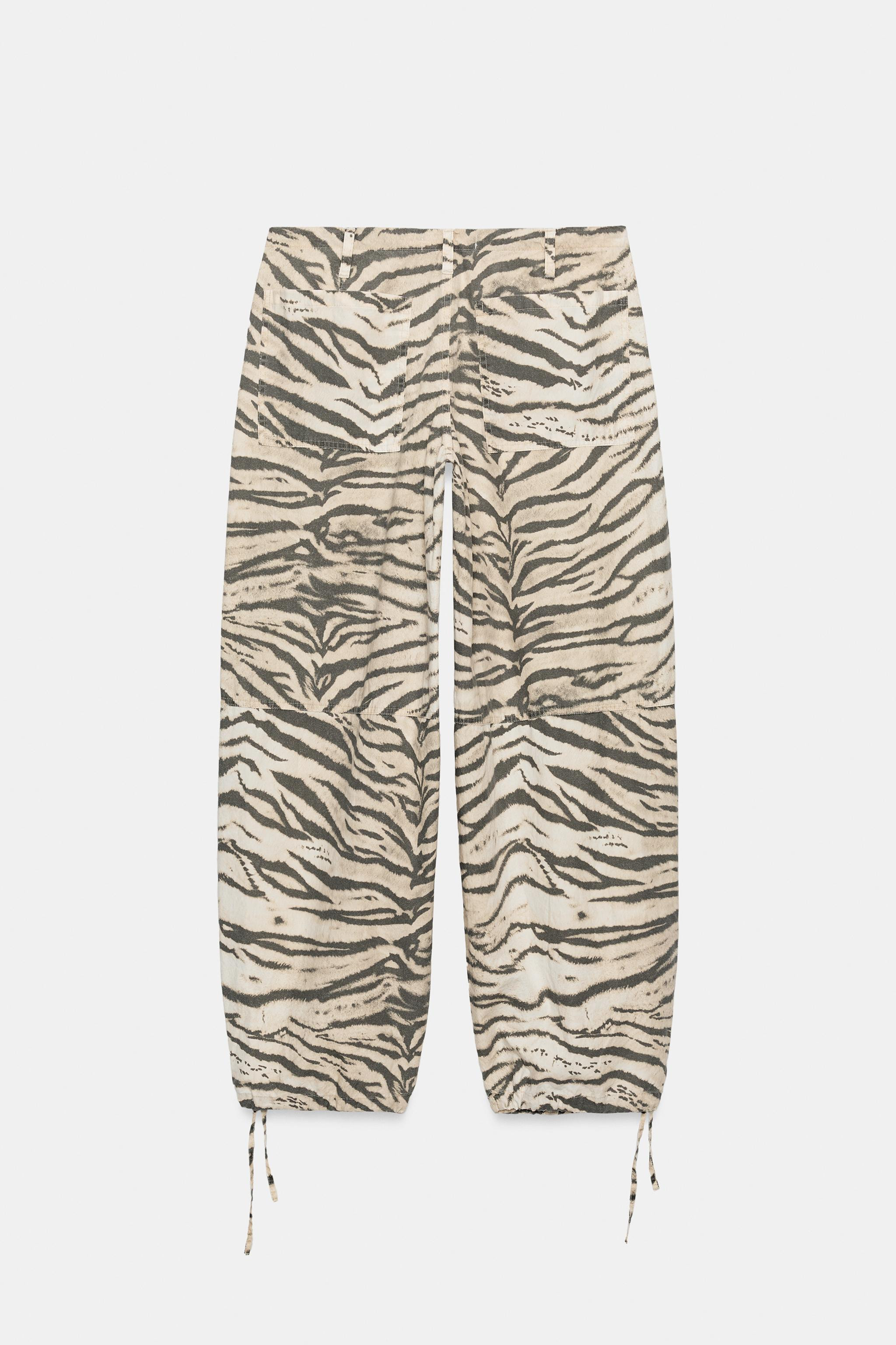 ANIMAL PRINT WIDE-LEG TROUSERS WITH DRAWSTRINGS | Zara UK
