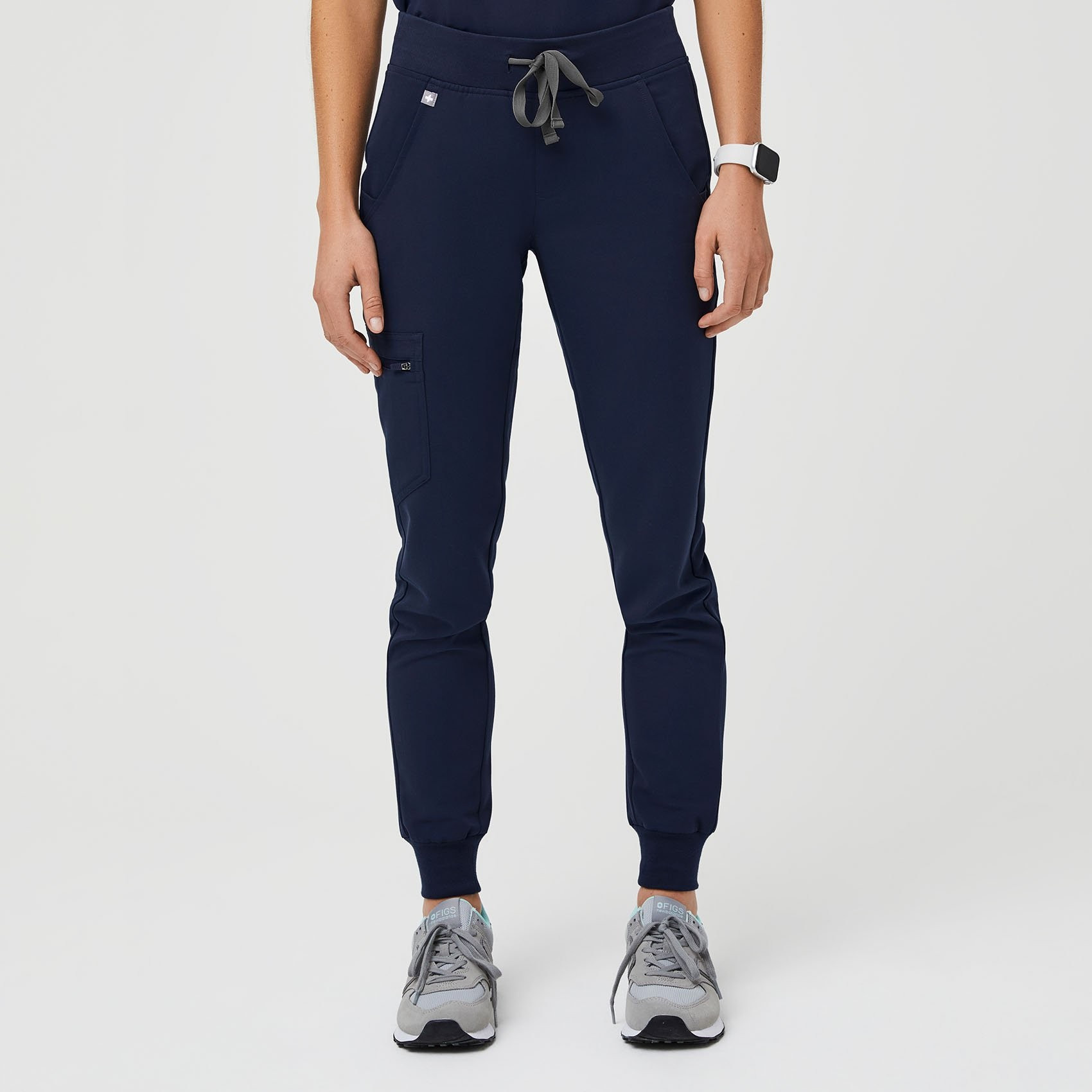 Women's Zamora™ Jogger Scrub Pants - Navy · FIGS | FIGS
