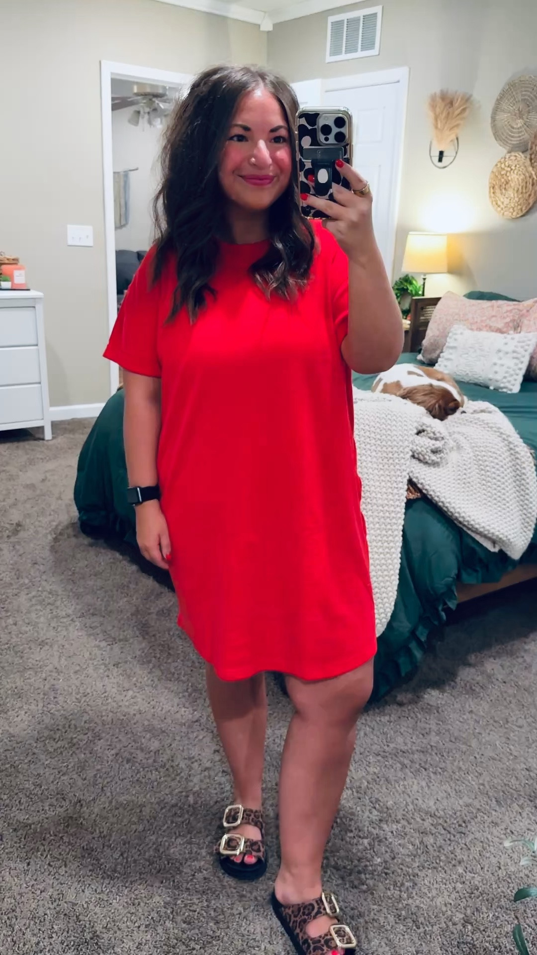 comfy, cute, and under budget 🙌🏼 this walmart t-shirt dress is one of those effortless pieces you can dress up or keep casual all season long 🤍✨

sandals: fit true to size // wearing a 5
dress: fits true to size // wearing a large 

 

#LTKootd #LTKMidsize #LTKWorkwear
