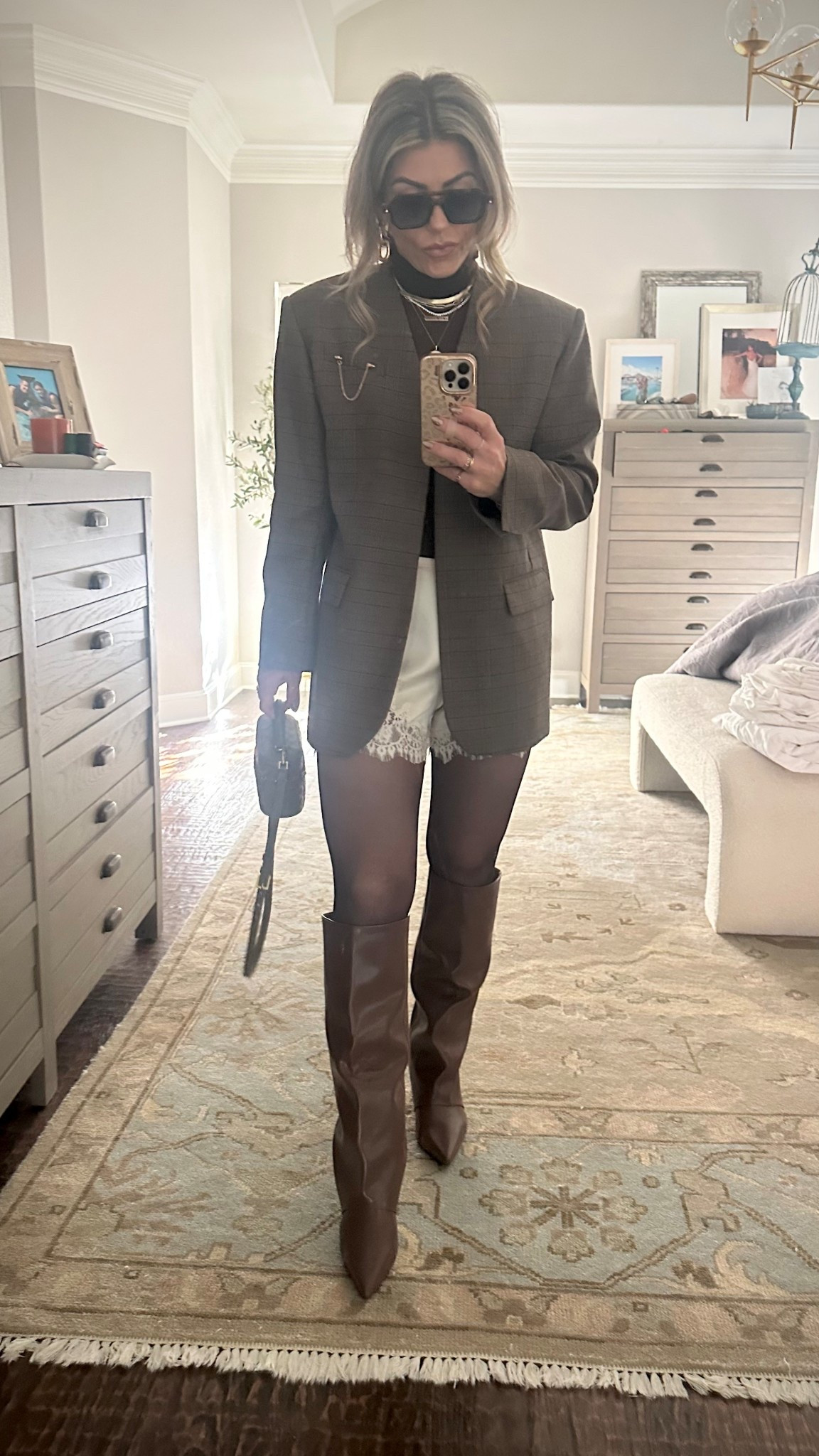 Loves an oversized blazer🤎

#LTKOver40 #LTKootd #LTKSeasonal