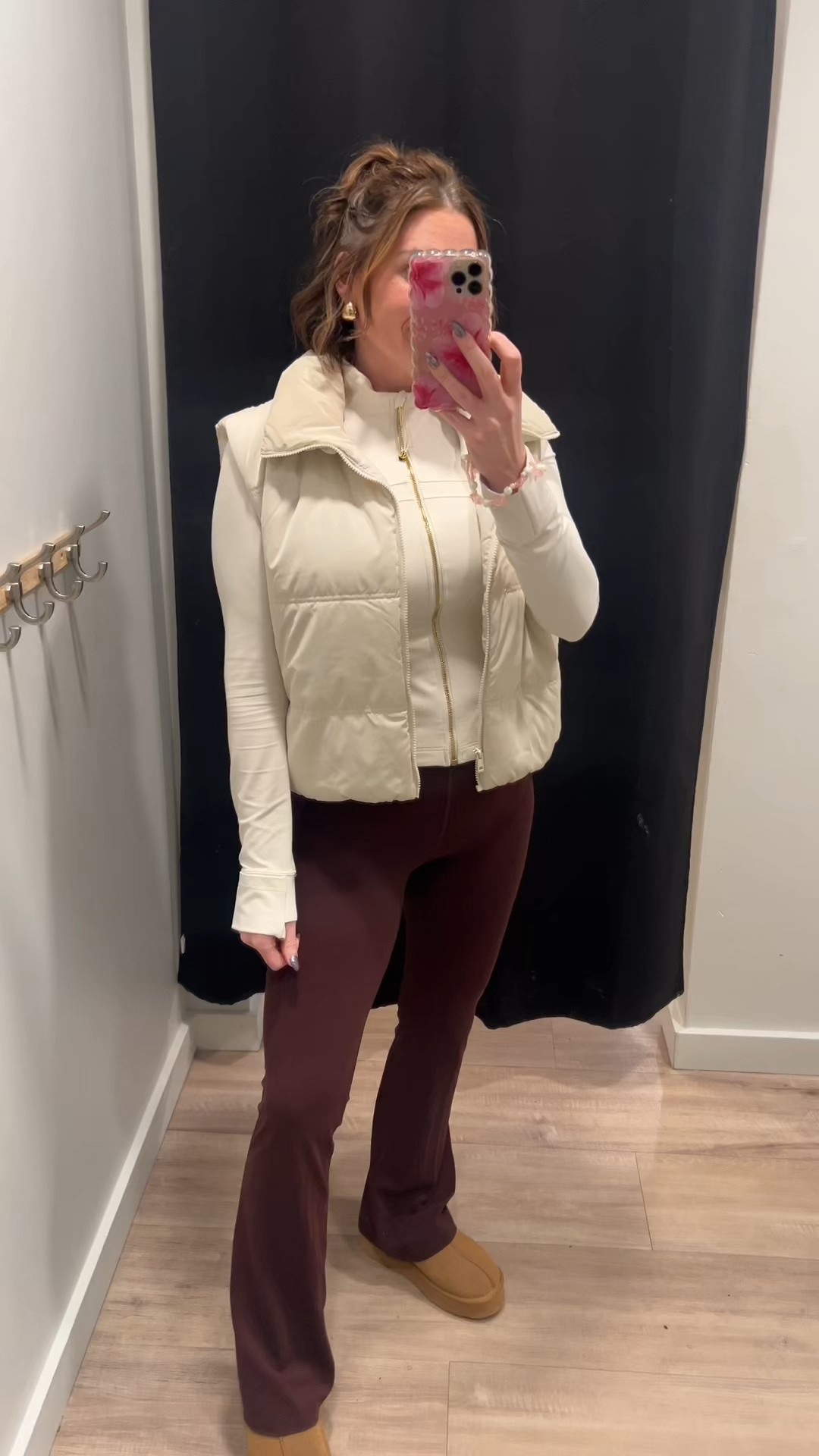 Groove flare leggings in the color goodnight plum with a light ivory define jacket (cropped) with the gold zipper! 

#LTKActive #LTKSaleAlert #LTKMidsize