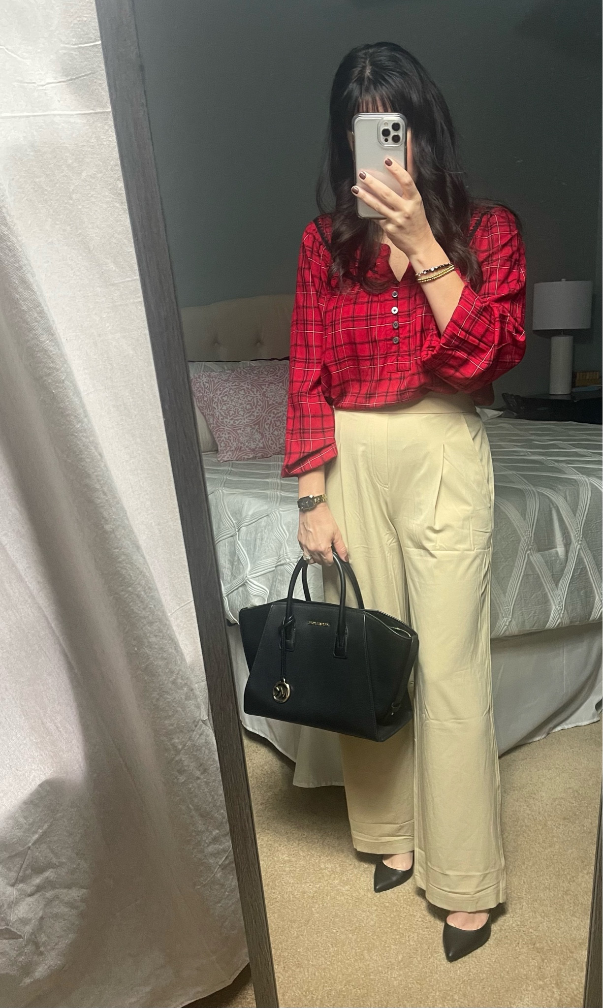 These new pieces from Loft are some of my favorites I’ve purchased lately. I always size down a size in their pants. These are a 0.

#LTKHoliday #LTKOver40 #LTKStyleTip