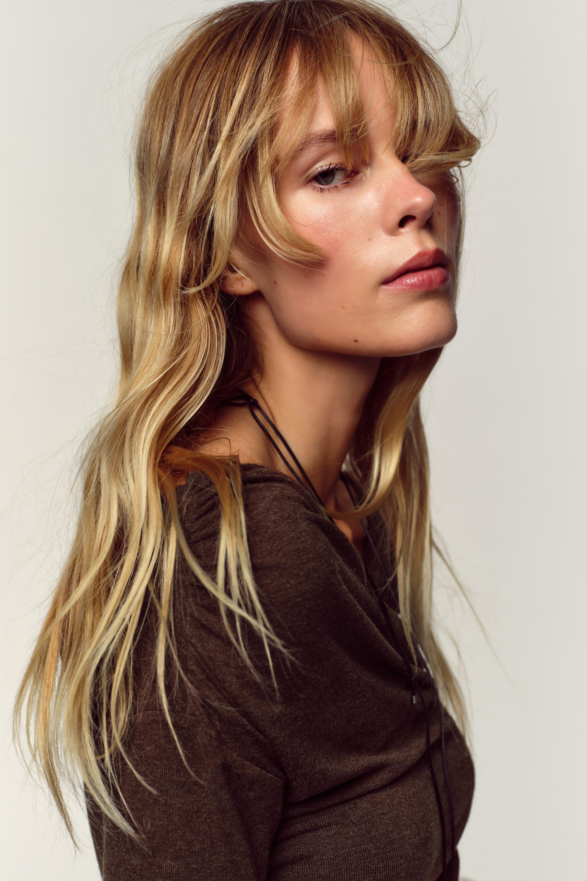 TOP DRAPÉ DÉCOLLETÉ CACHE-CŒUR | Zara US