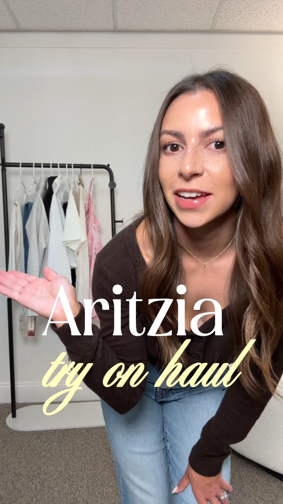 @Aritzia  try on haul

Farah high rise jeans- 24 short
Artisan pants- small
White barclay t shirt- small
Boyfriend half zip sweatshirt- small
Windbreaker half zip- small
Satin lace skirt- small
Halter dress- 2

Petite, summer outfits, haul, Aritzia, Aritzia haul

#LTKootd #LTKSeasonal #LTKPetite