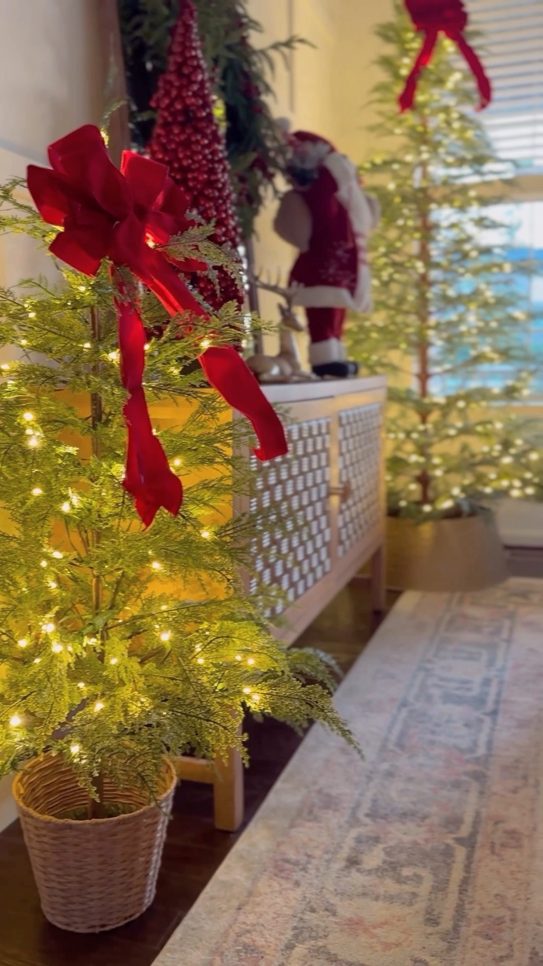 The twinkling Christmas trees from MY TEXAS HOUSE are back in stock . These trees are so gorgeous 

I have the 7.5ft and 4ft here in this video 

#christmastree
#christmas
#walmartchristmas

#LTKSeasonal #LTKHome #LTKmomlife