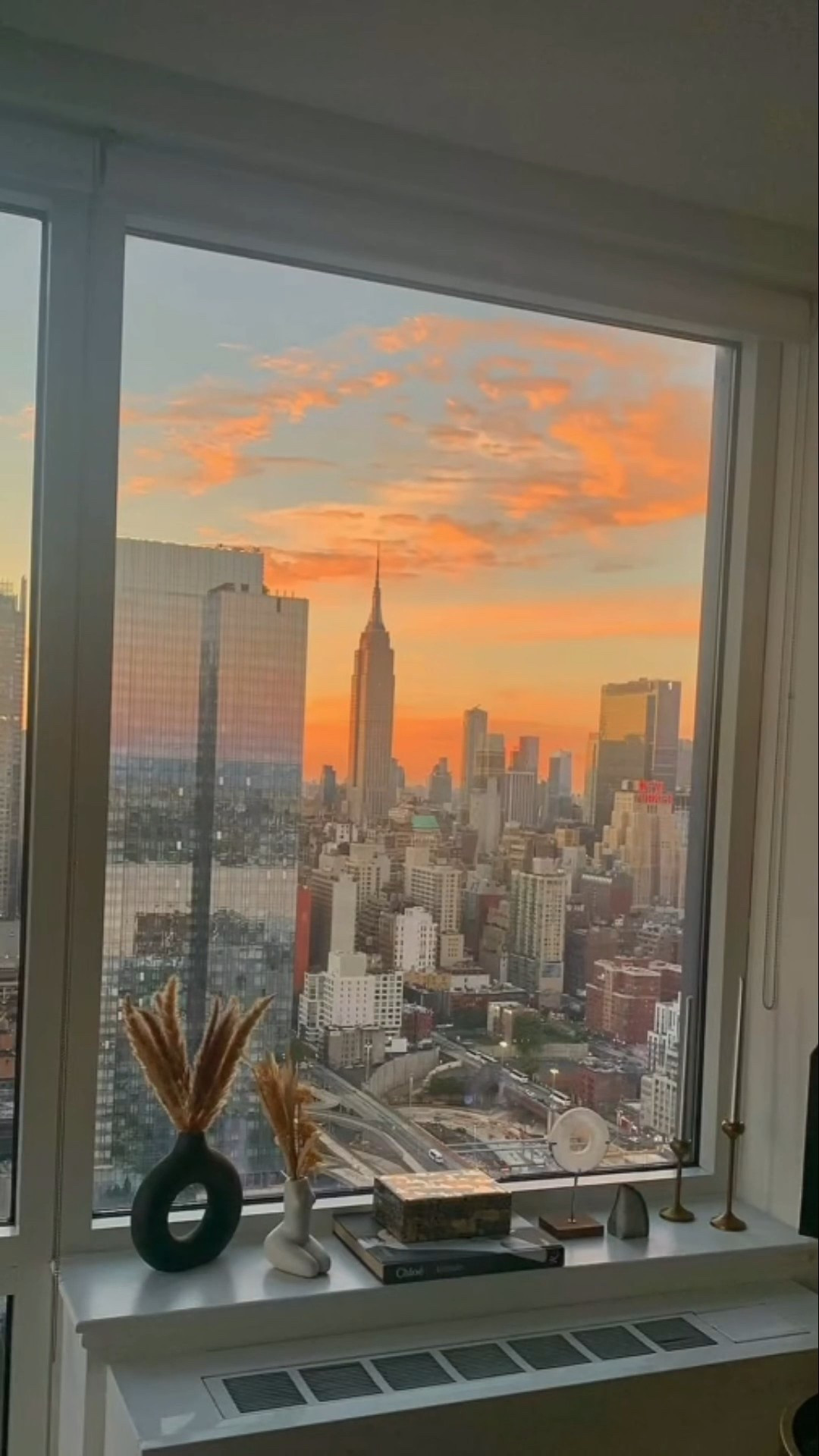 #NYC skyline doesn’t get better than this 🌅

#LTKstorytime #LTKHome #LTKdayinmylife