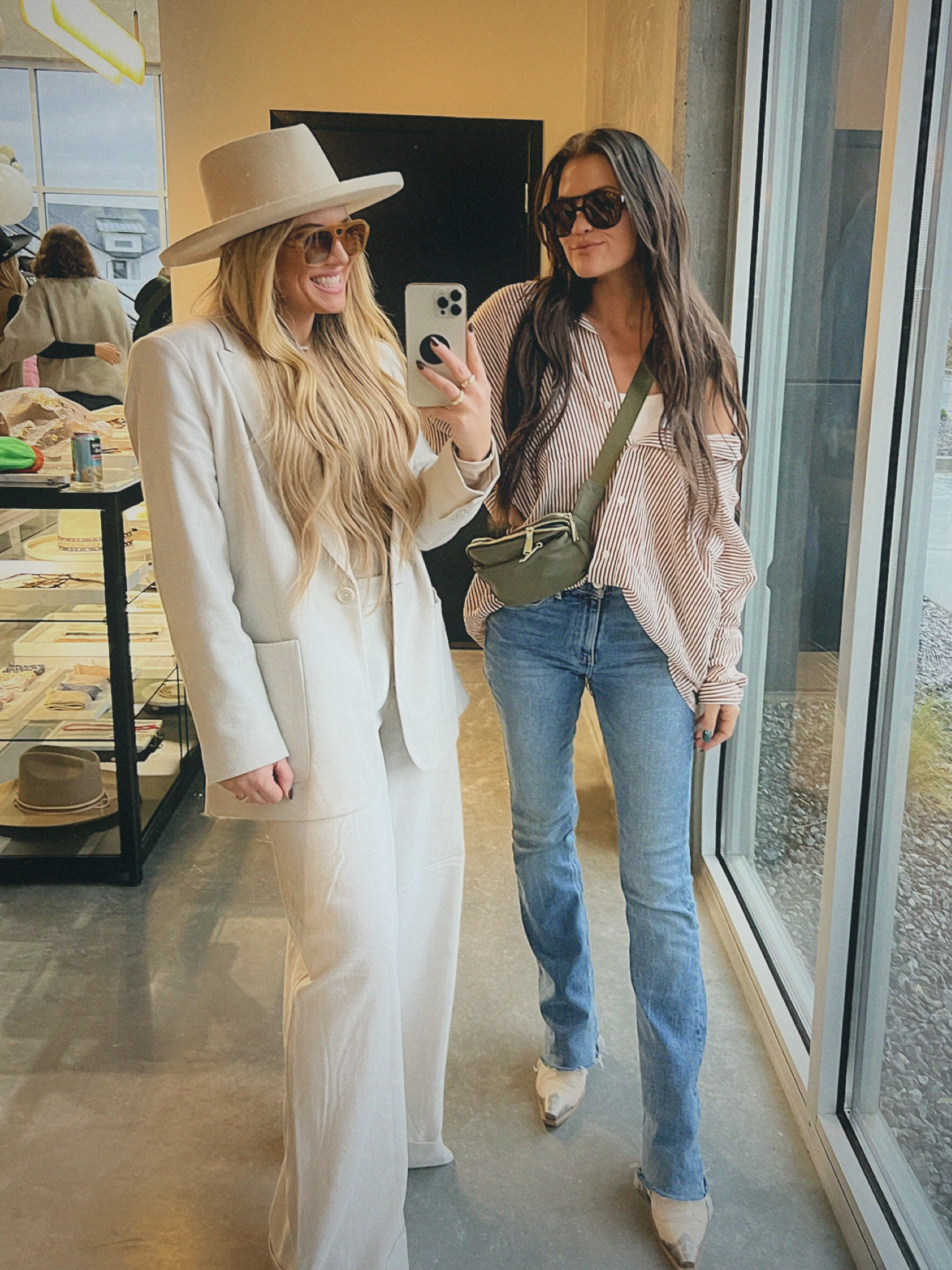 Outfit Details: 

Hudson Barbara Baby Bootcut Jeans - ON SALE - AND you can use my code for an extra 25% off! Code: Kristin25 

Boots: Free People Brayden Western Boots 

Amazon - Lulu Lookalike bag 

Hat and Sunnies from Gigi Pip - Black Friday Sale going on now! 
Or use code: Kristin15 on any order! 

 

#LTKstyletip #LTKitbag #LTKshoecrush