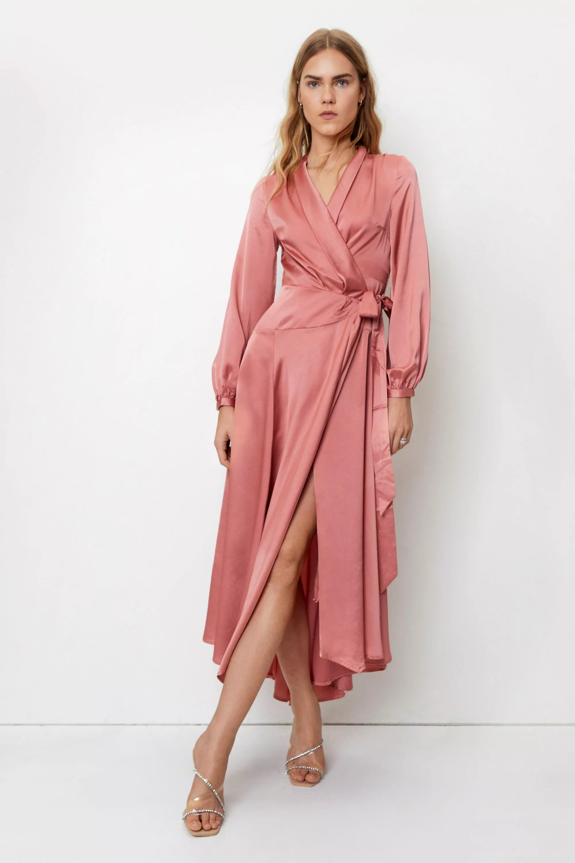 Steal the 2025 spotlight satin dress