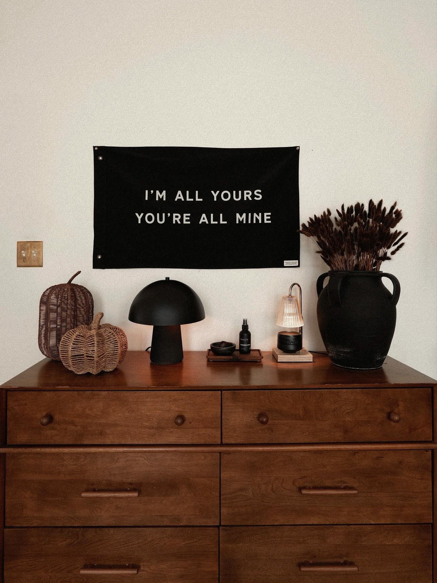 I’m often asked about my design style, and while I don’t think it fits neatly into one category, I’d describe it as warm minimalism. I love creating a home that feels uncluttered, calming, and intentional—yet still inviting and cozy… like a hug in design form. 🤗🧸

.

..

…
#butforlove #butforlovehome #InteriorDesign #HomeDecor #MinimalistHome #ModernDecor #ScandinavianDesign #InteriorInspo #AestheticHome #CozyCorners #HomeVibes #DecorInspiration #InteriorStyle #MirrorDecor #NeutralHome #DesignDetails #HomeGoals #InteriorPhotography #MinimalDecor #TimelessInteriors #StyledSpaces #InteriorGoals

#LTKSaleAlert #LTKSeasonal #LTKHome