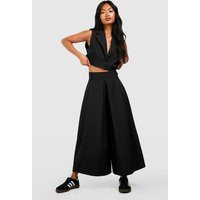 Womens Pleat Front Wide Leg Tailored Culottes - Black - 6 | boohoo (US & Canada)