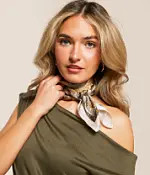 Floral Fashion Scarf | Buckle