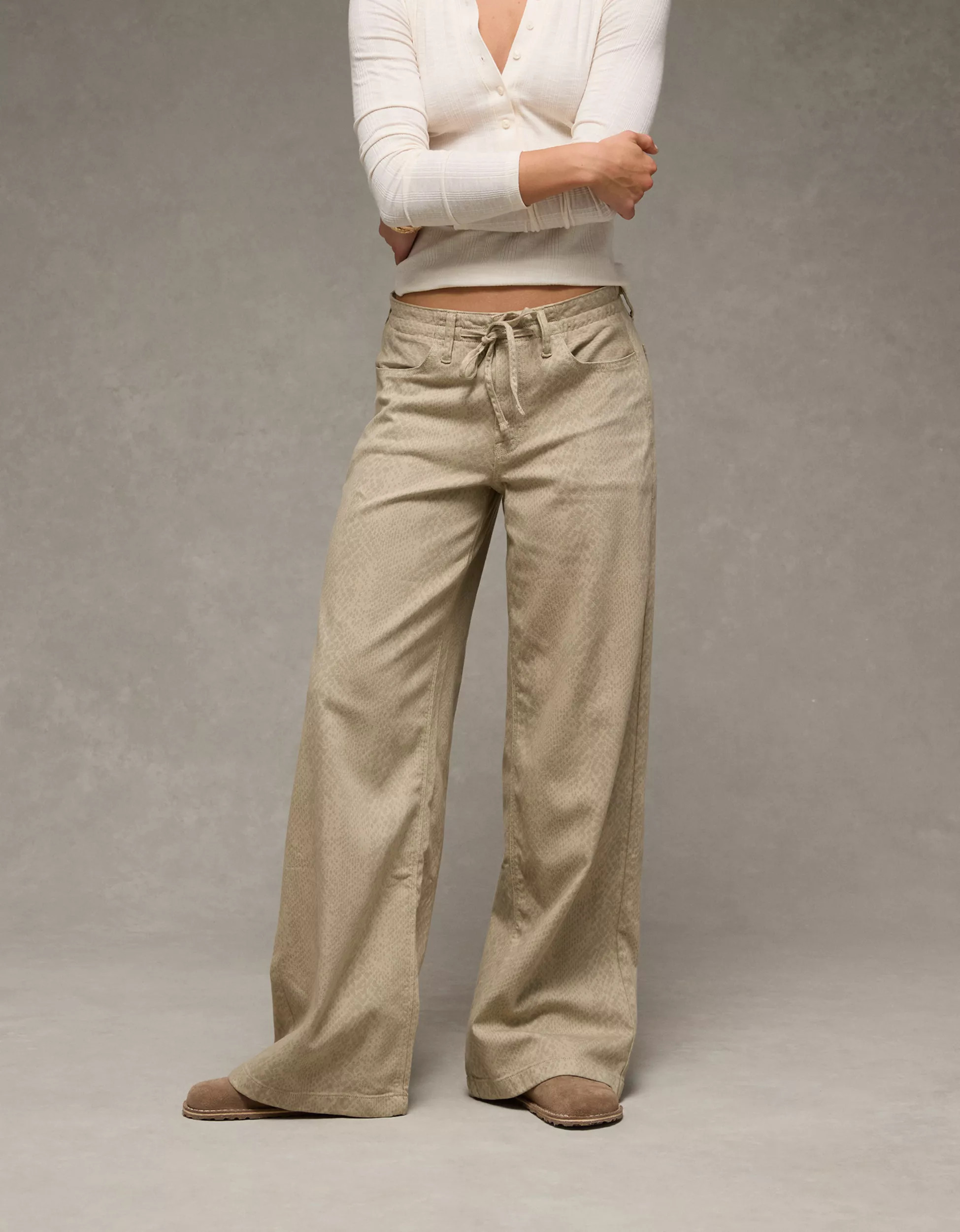 AE Dreamy Drape Stretch Low-Rise Ultra Wide-Leg Pant | American Eagle Outfitters (US & CA)