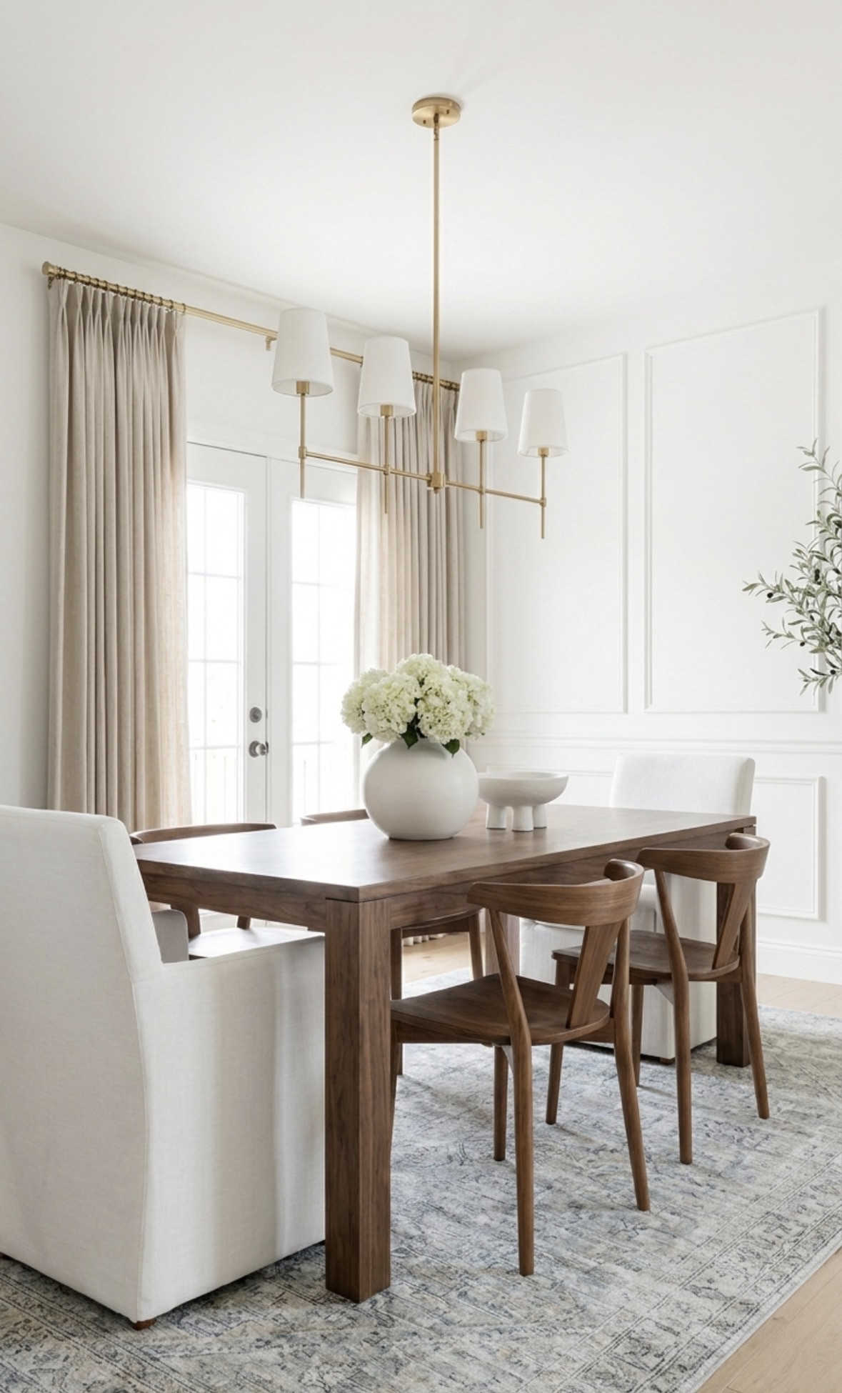 Classic Dining Table for every style🤍

#LTKHome #LTKSaleAlert