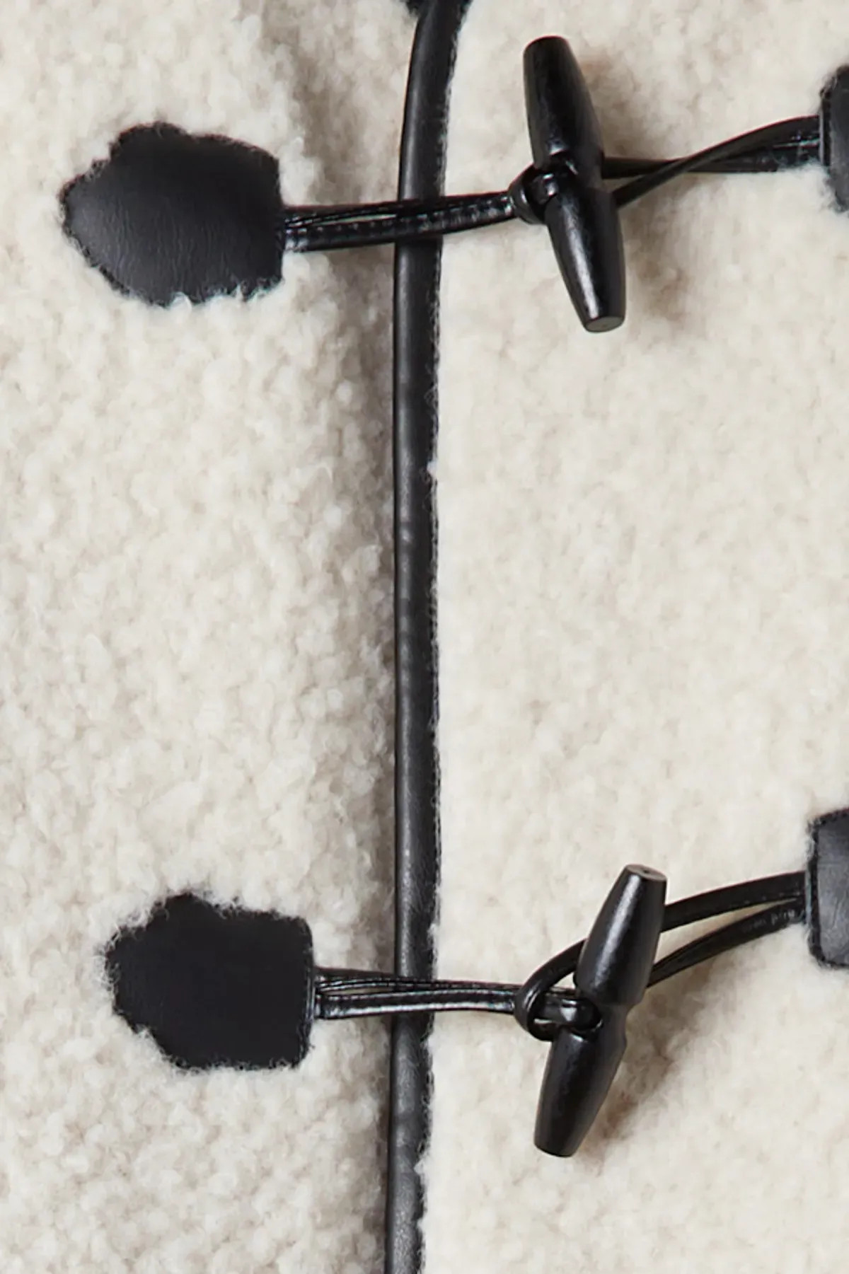 SHERPA JACKET WITH TOGGLE FRONT | OAK + FORT