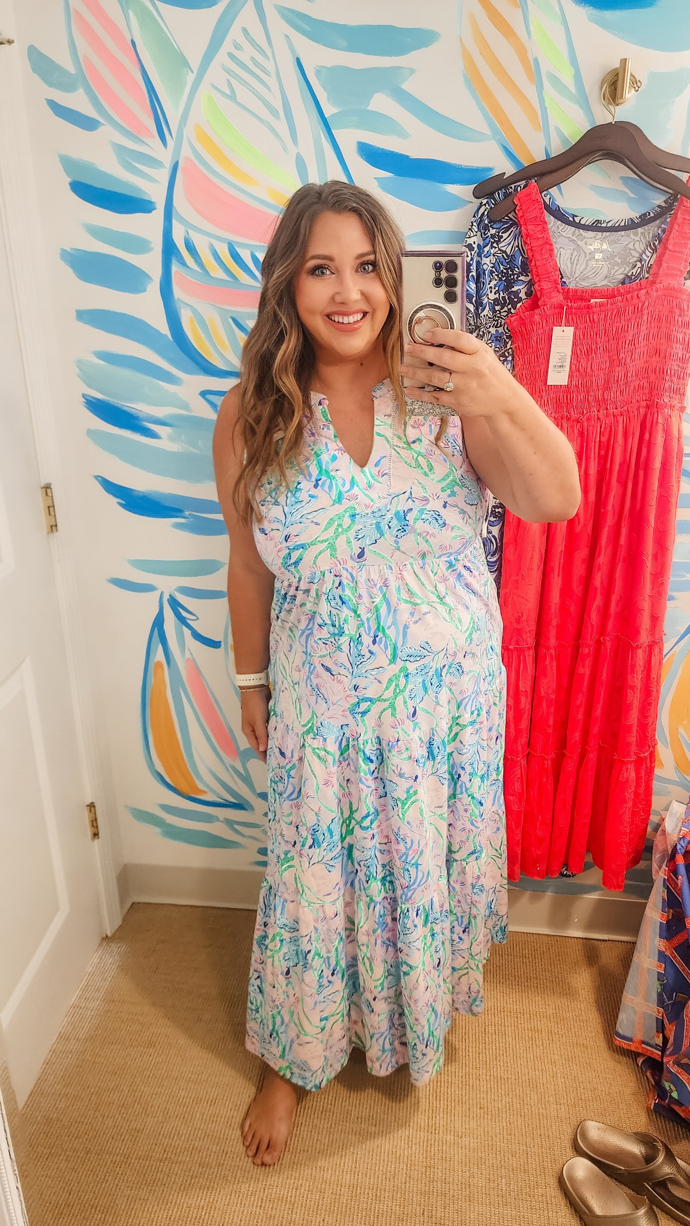 This is the Sydnee In size Large They run large IMO.and you should size down if you don't want large arm holes #livinglargeinlilly #lillytryons 

#LTKSaleAlert #LTKStyleTip #LTKPlusSize