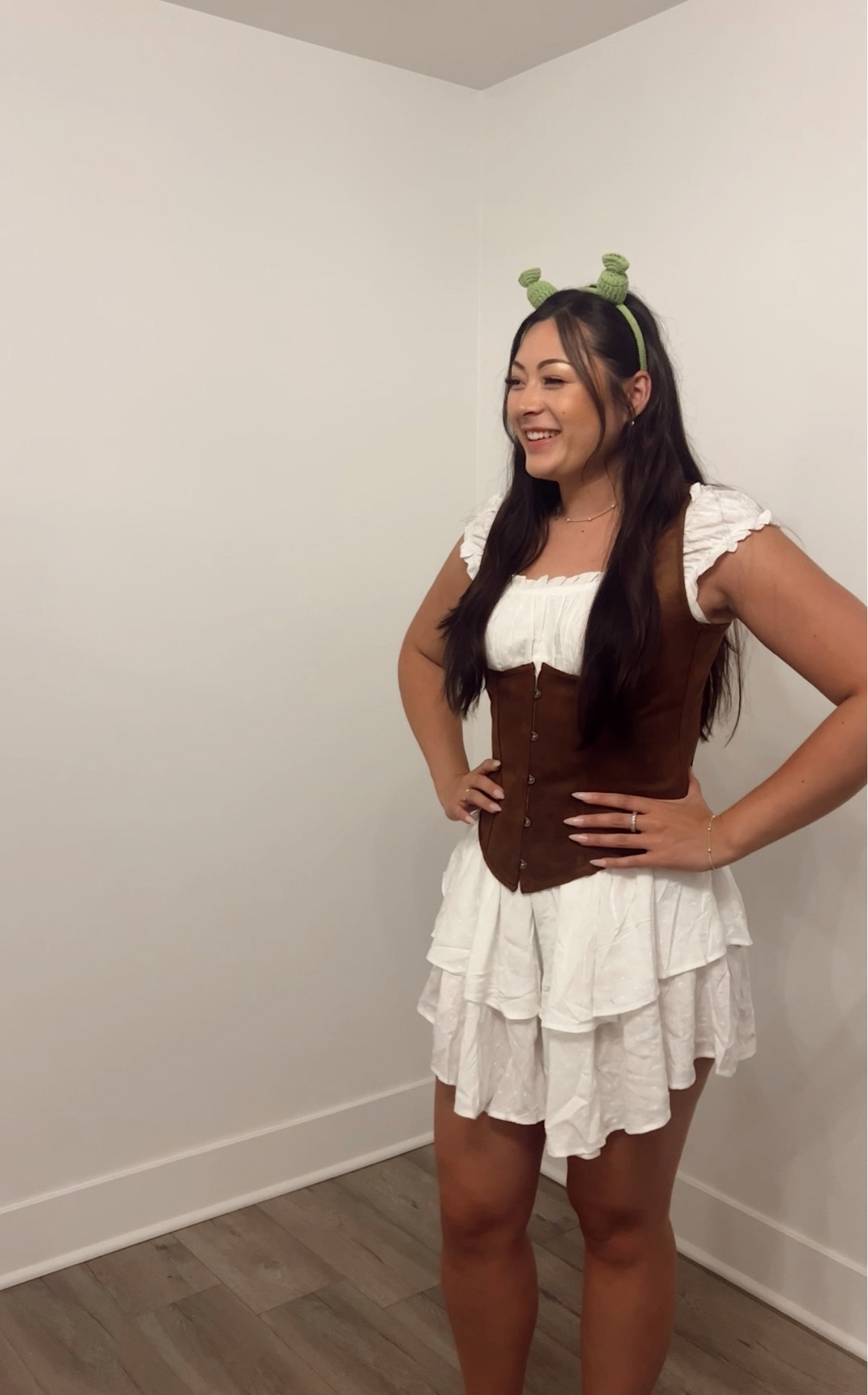 Super simple shrek costume 🫏