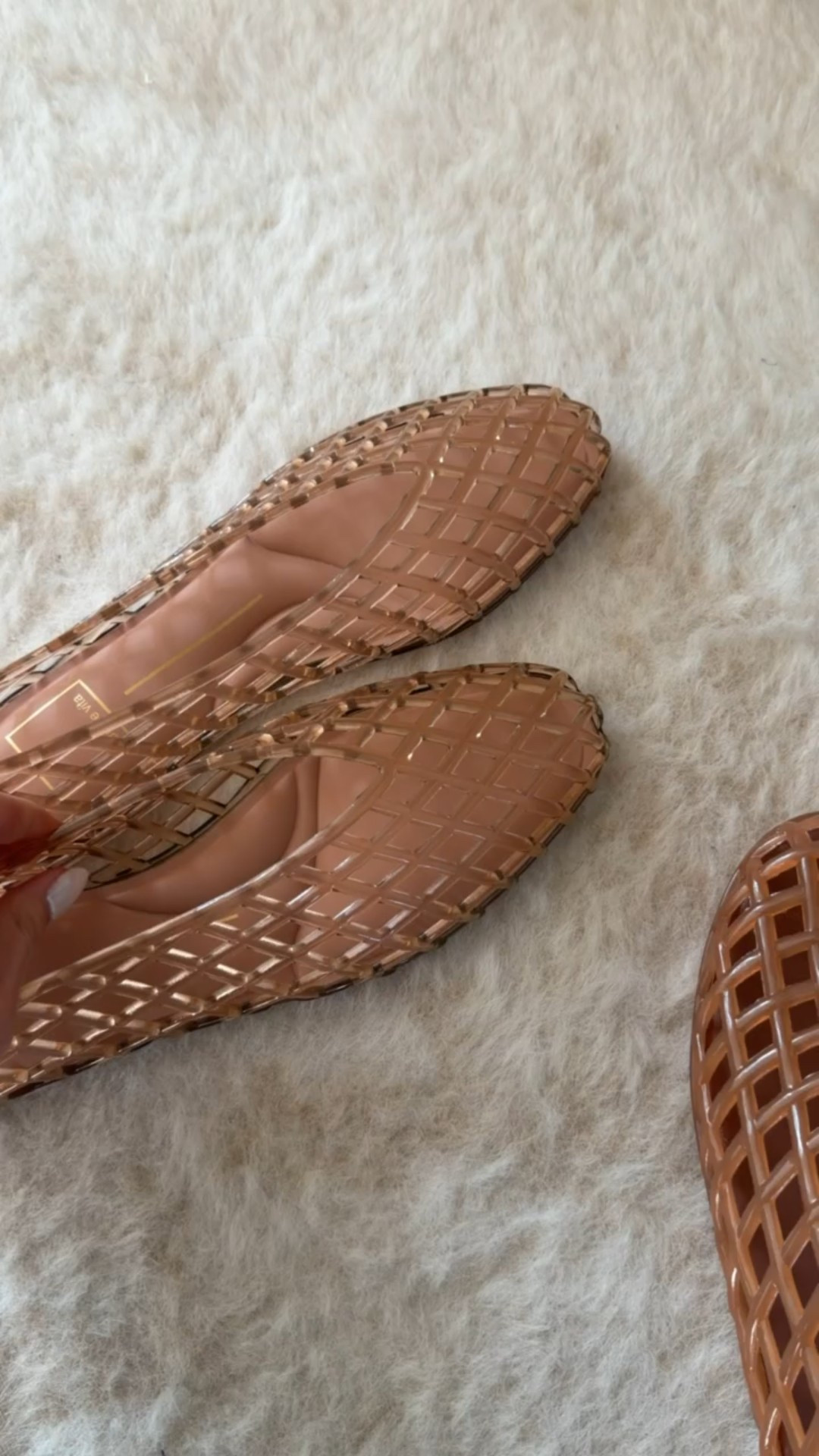 Jelly shoes for spring, jelly ballet flats, spring shoes, spring break, dolce vita, jeffrey campbell, anna monteiro, annabrstyle.

Use Spanx code ANNAMXSPANX for buttondown shirt.

#LTKOver40