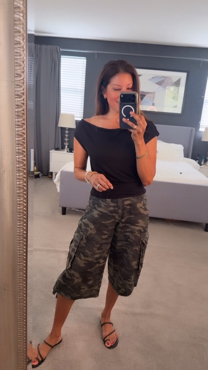 My weekend style for a hot fall day 

Wearing 0 in shorts @nordstrom 
@Princess Polly US 

Shoes tts 
Top n/a linked similar

#LTKootd #LTKPetite #LTKOver40