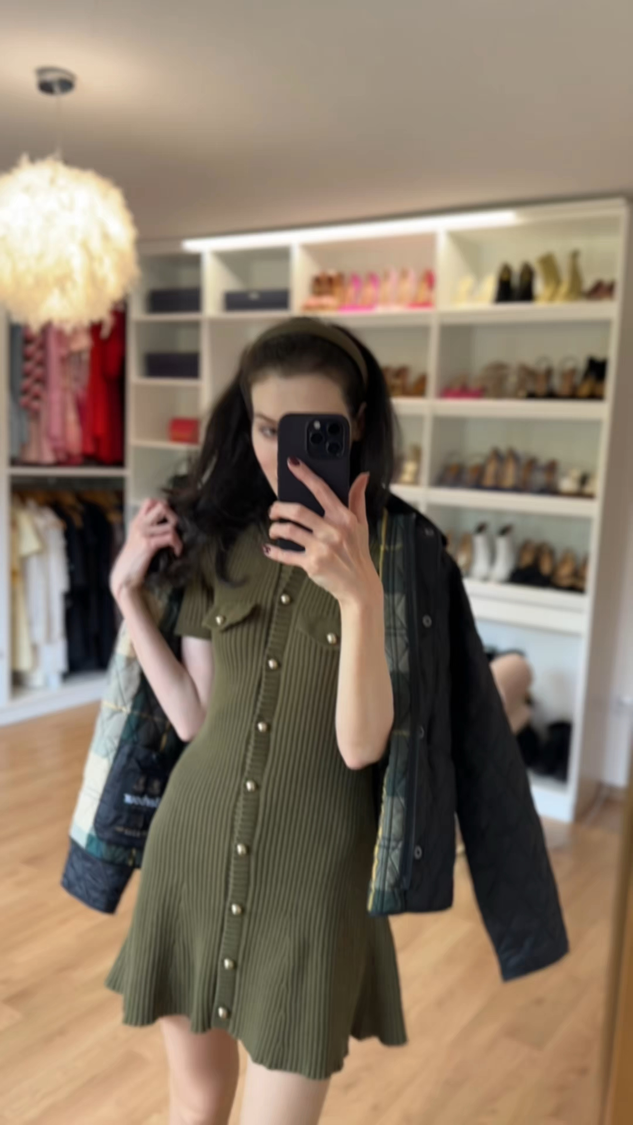 #autumnoutfits #dress #barnjacket #knitdress #barbour #oldmoney

#LTKCyberWeek #LTKSaleAlert #LTKWatchNow