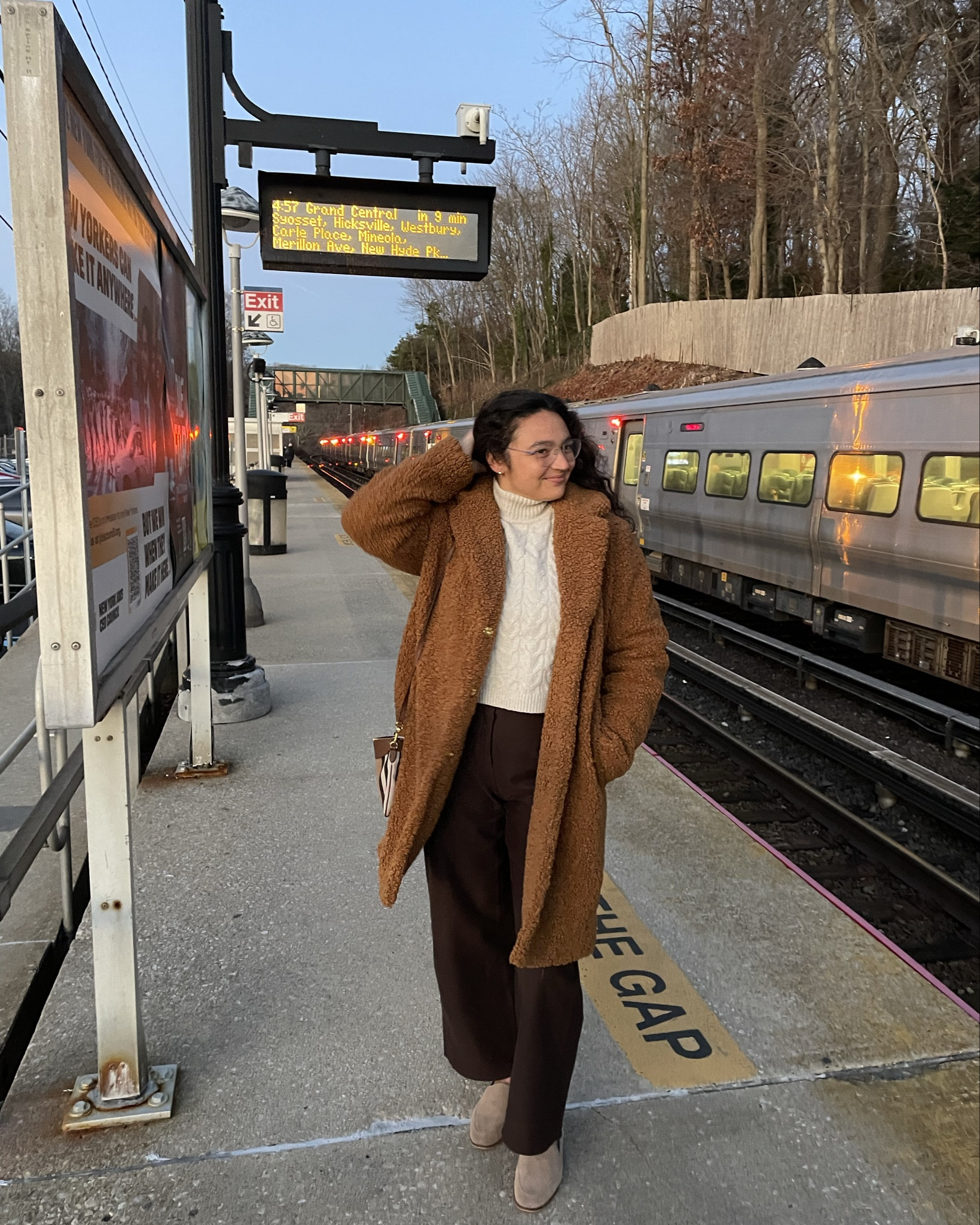 Night out in the city 

#LTKSeasonal #LTKHoliday #LTKGiftGuide