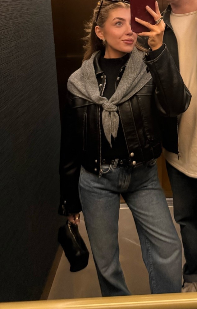 another great triangle scarf 

#LTKgrwm #LTKFindsUnder50 #LTKootd