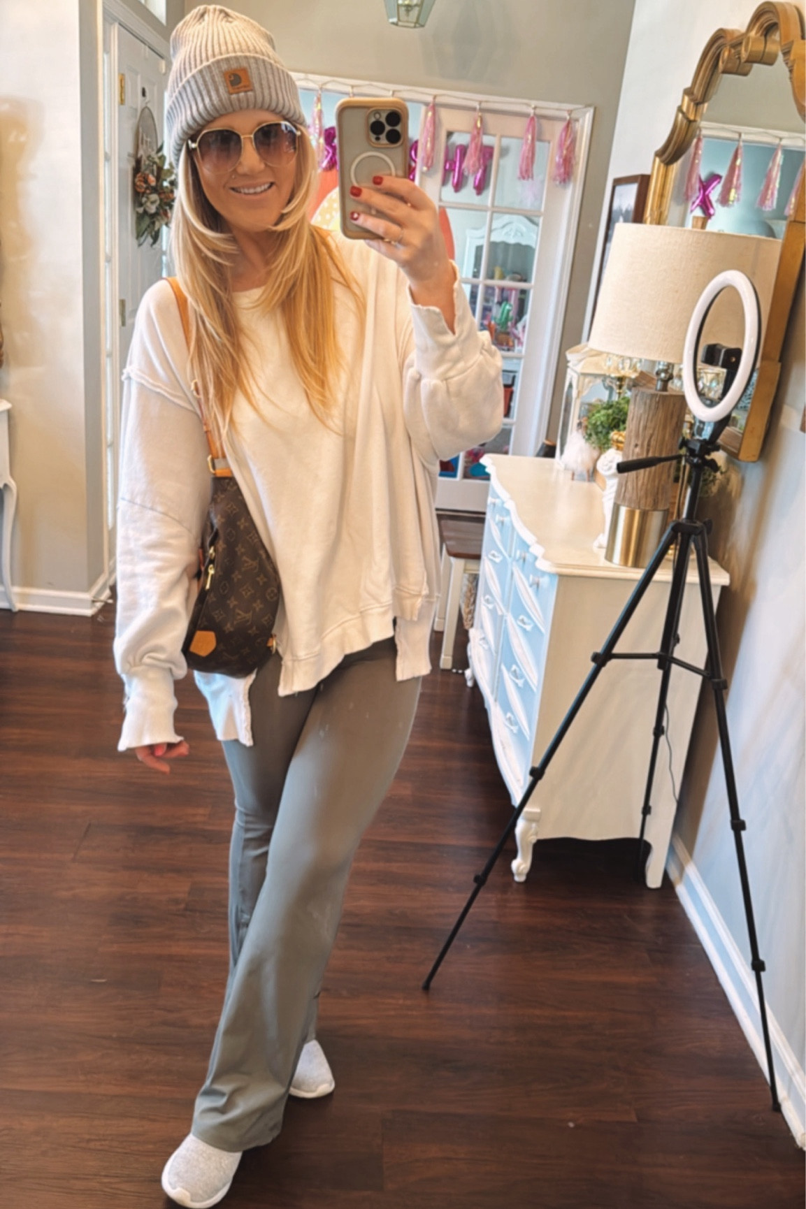 Comfy cute, oversized, oversized shirt, oversized sweatshirt, Camden, free people, velocity leggings, leggings, sporty, mom fit, lv, bumbag, crossbody, carhartt, plus, plus size, mid size, size 10, size 12, tall girl, curvy 

#LTKplussize #LTKstyletip #LTKmidsize